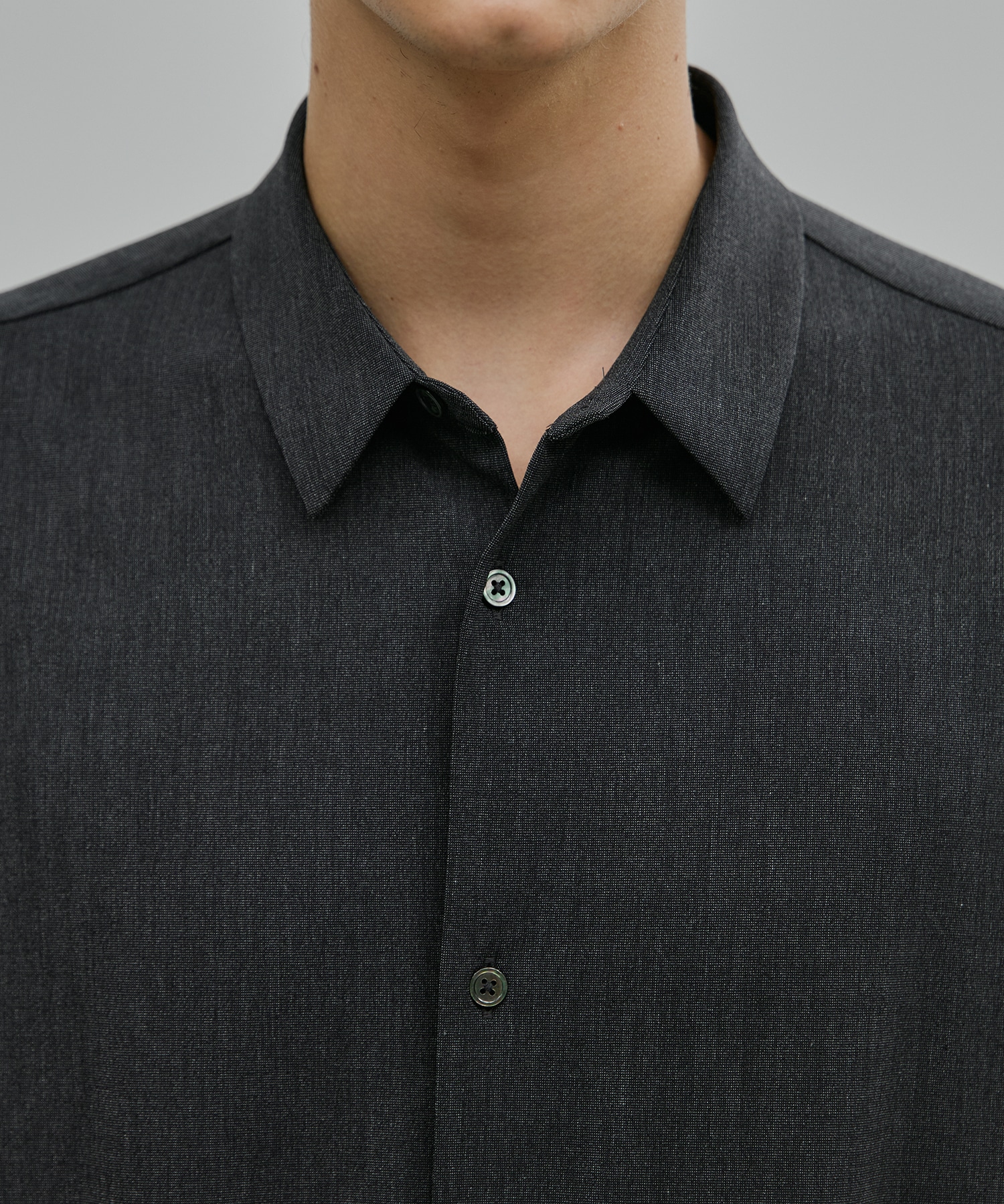 新発売】アウトラスト レギュラーカラーシャツ(1 DARK GREY