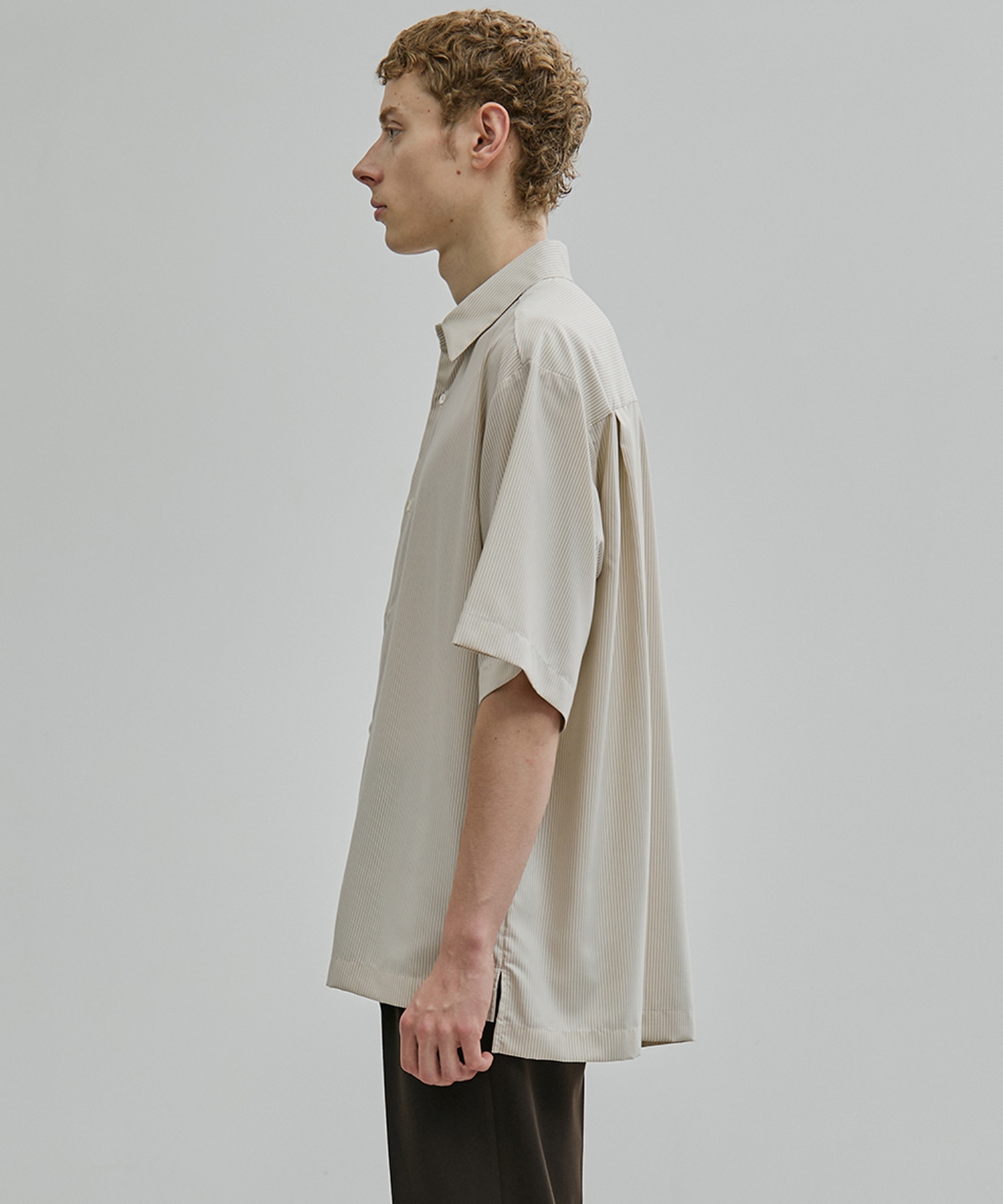 【一部店舗限定】DRY RAYON ストライプショートスリーブシャツ