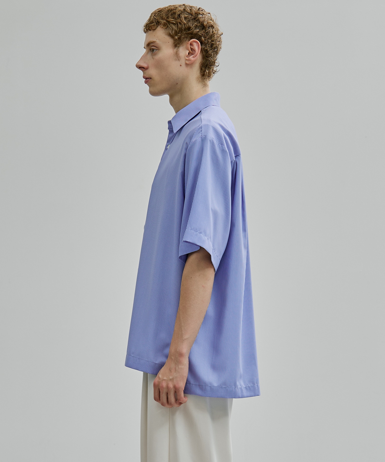 【一部店舗限定】DRY RAYON ストライプショートスリーブシャツ