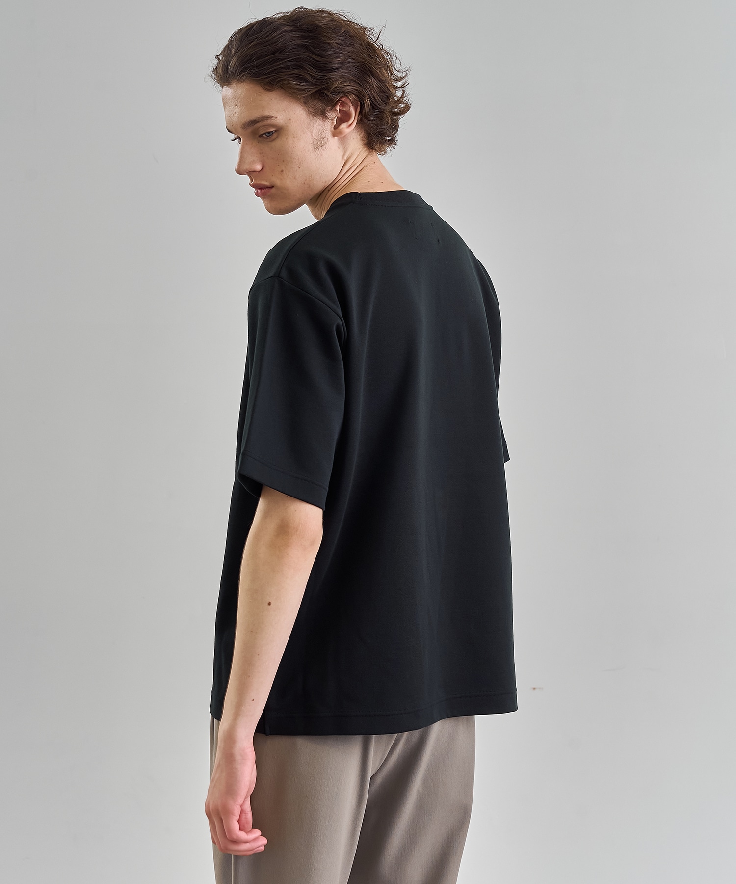 アウトラスト ポケット Tシャツ