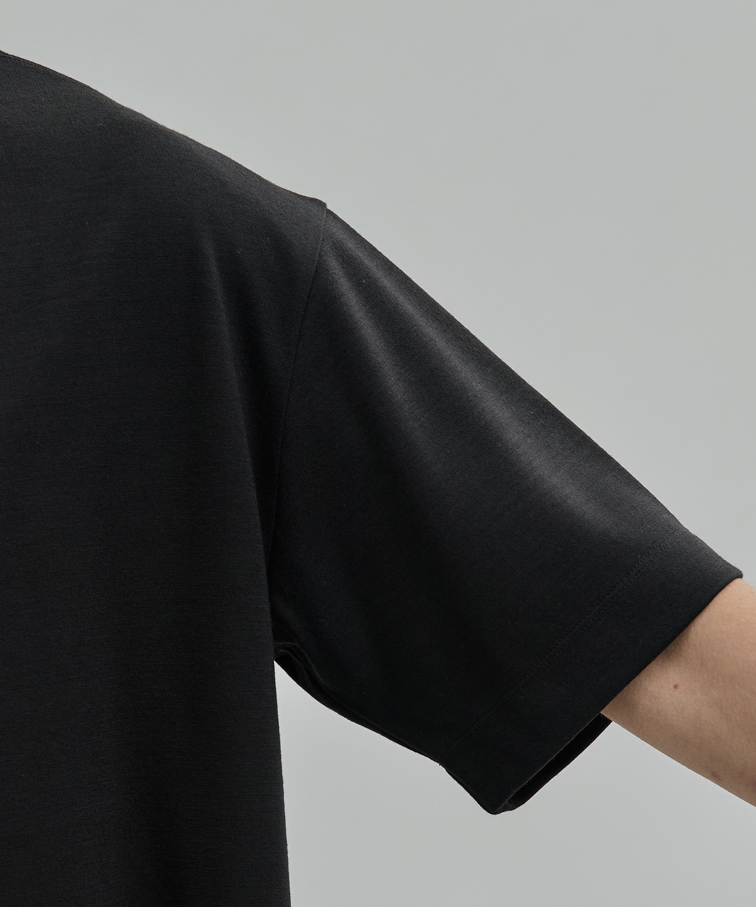 〈WEB限定 先行予約販売〉ACTIVE WOOL Tシャツ