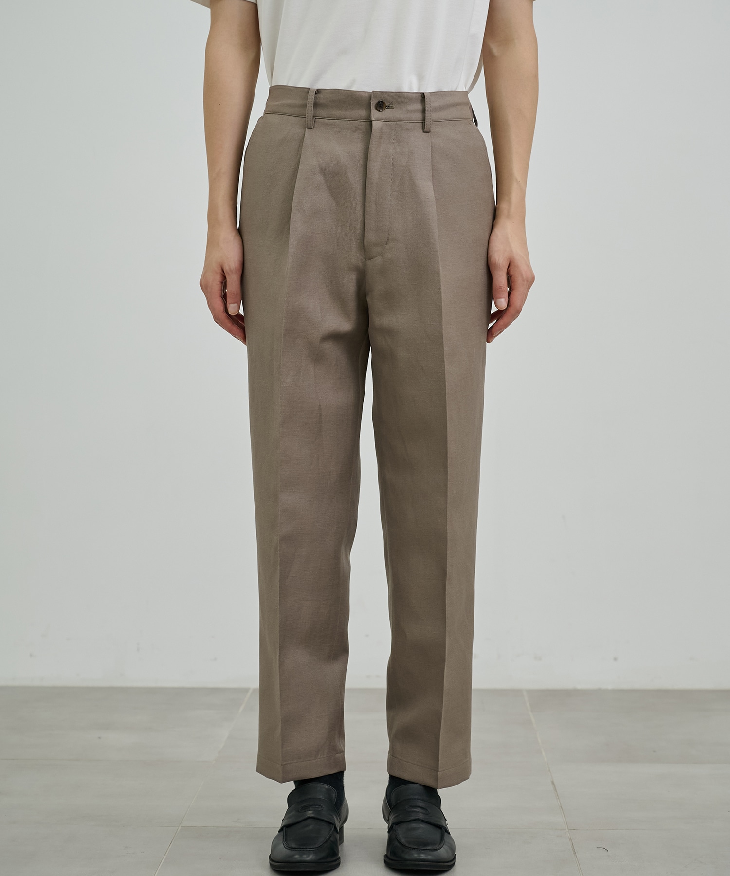 WOOL LINEN 1タックスラックス