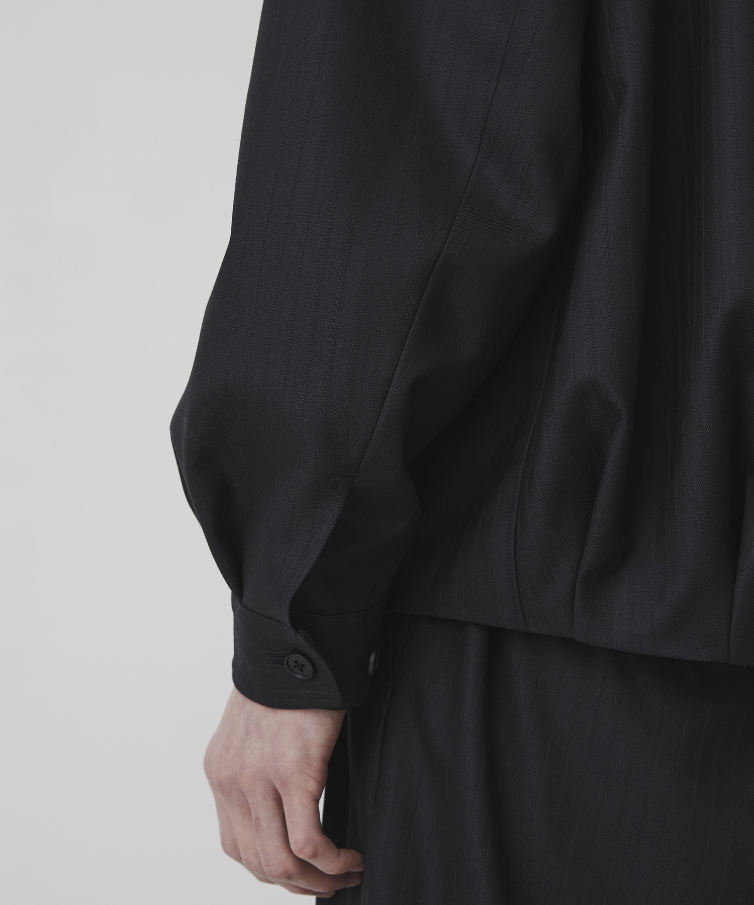 〈2026SS〉RWS CHUBUT WOOL バルーンジップブルゾン