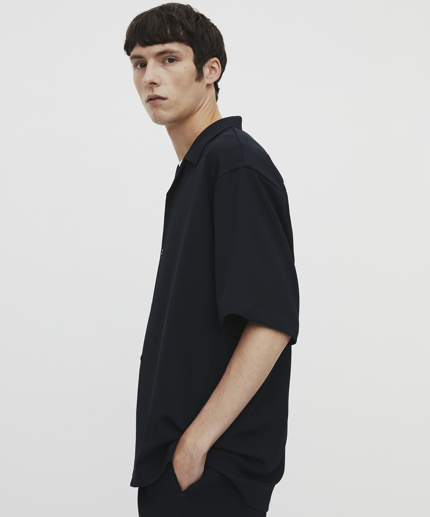 COLD DRY PLEATS オープンカラーシャツ