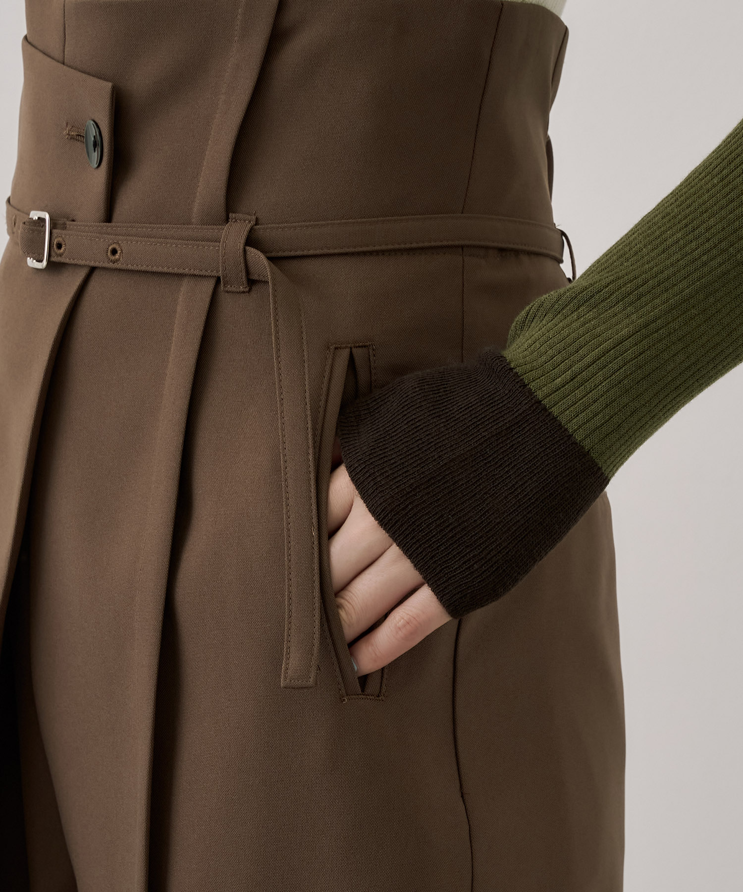 〈残りわずか〉HAKAMAラップワイドパンツ