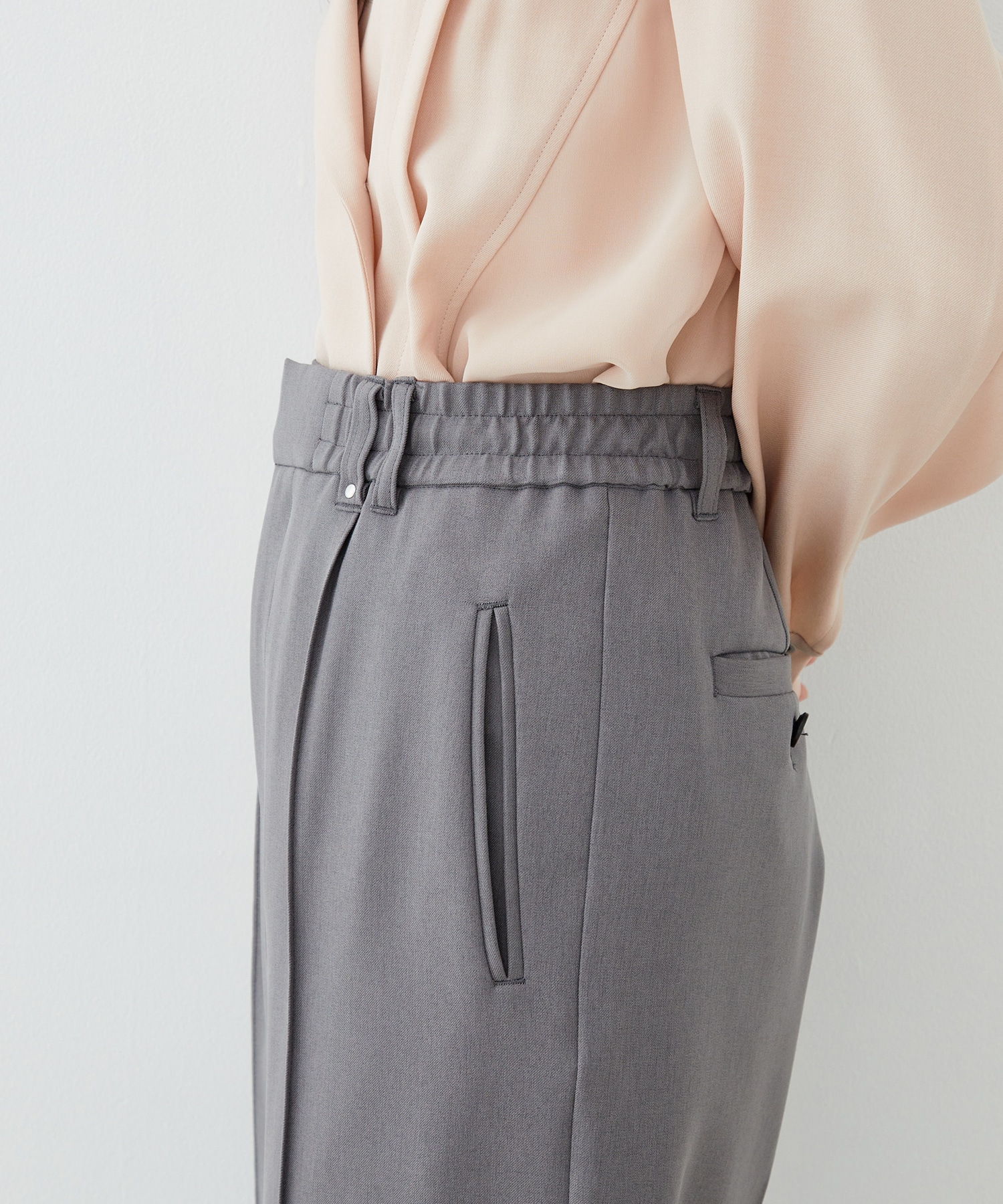 ダブルループストレートパンツ