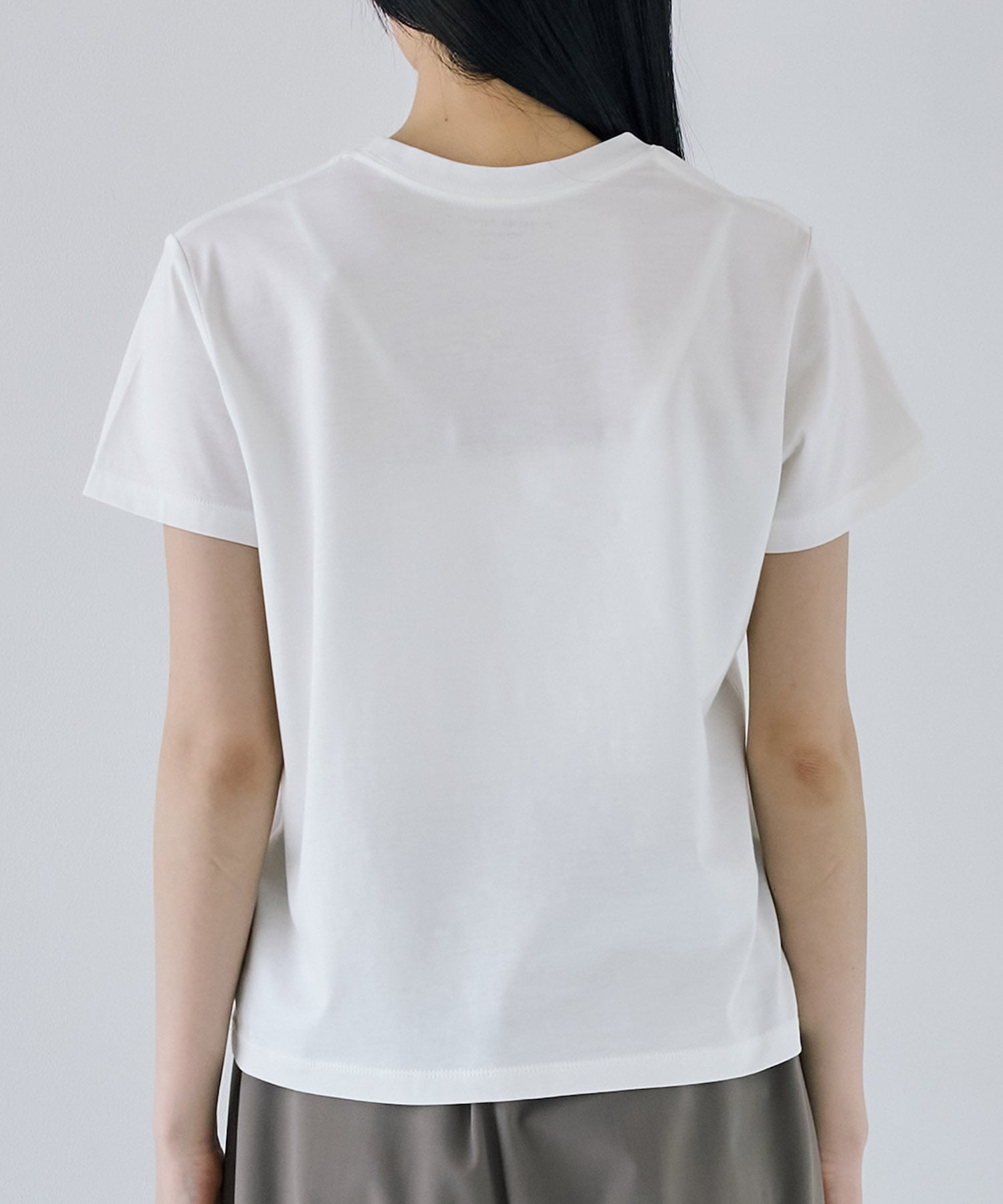 スリーククルーTEE