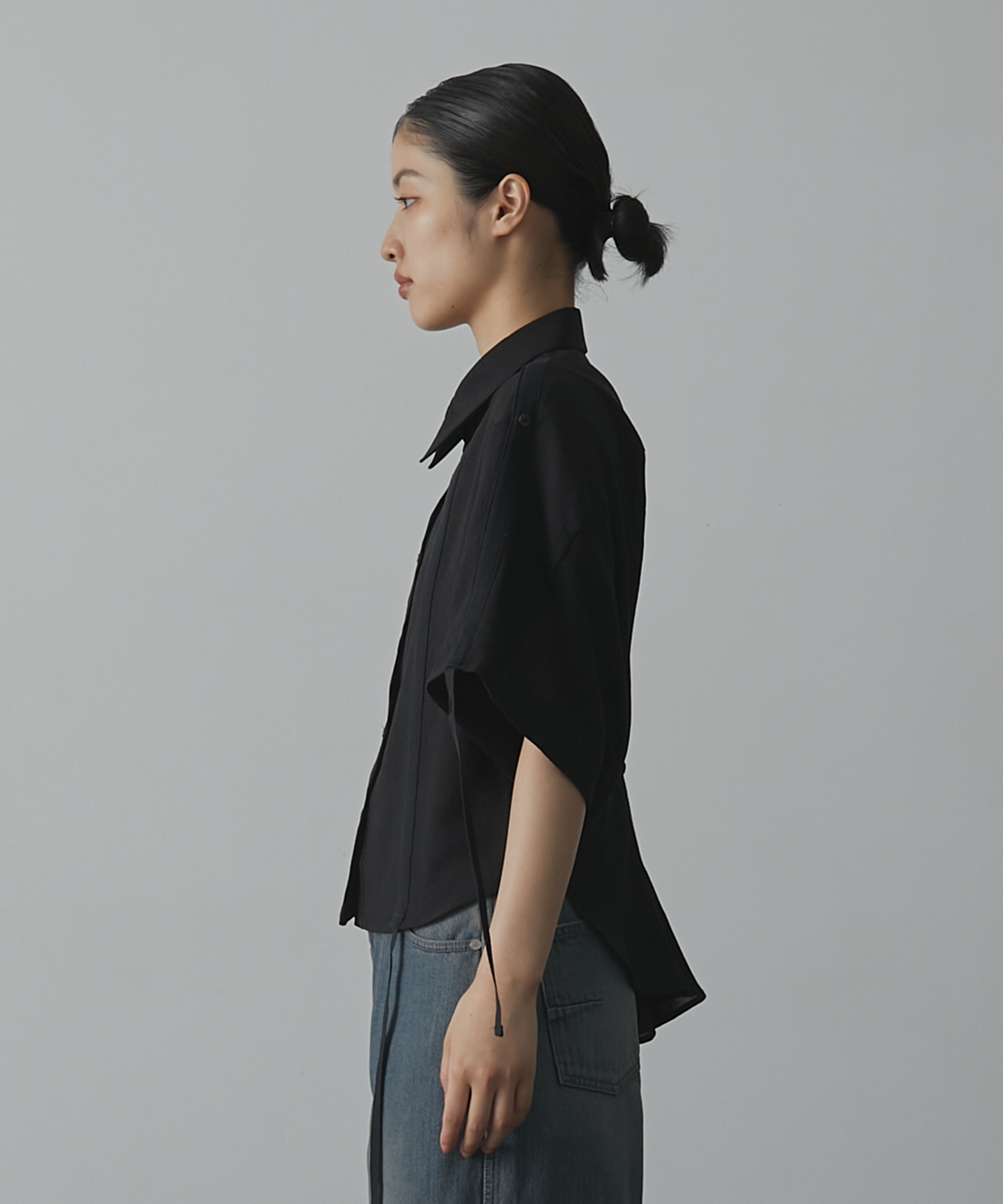 Adjustable Length Mesh Shirt