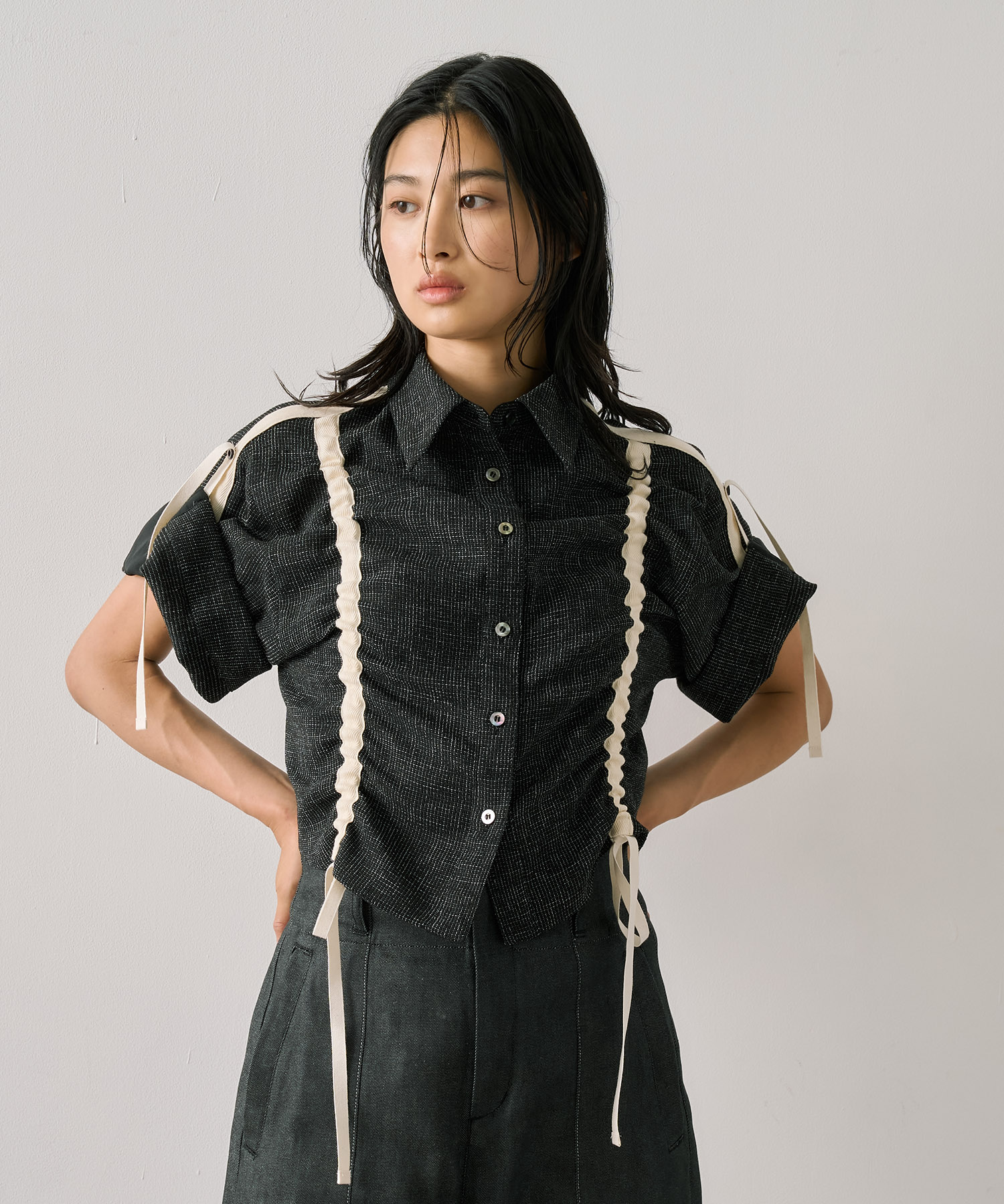 【オンラインストアのみ先行発売】Adjustable Length Mesh Shirt
