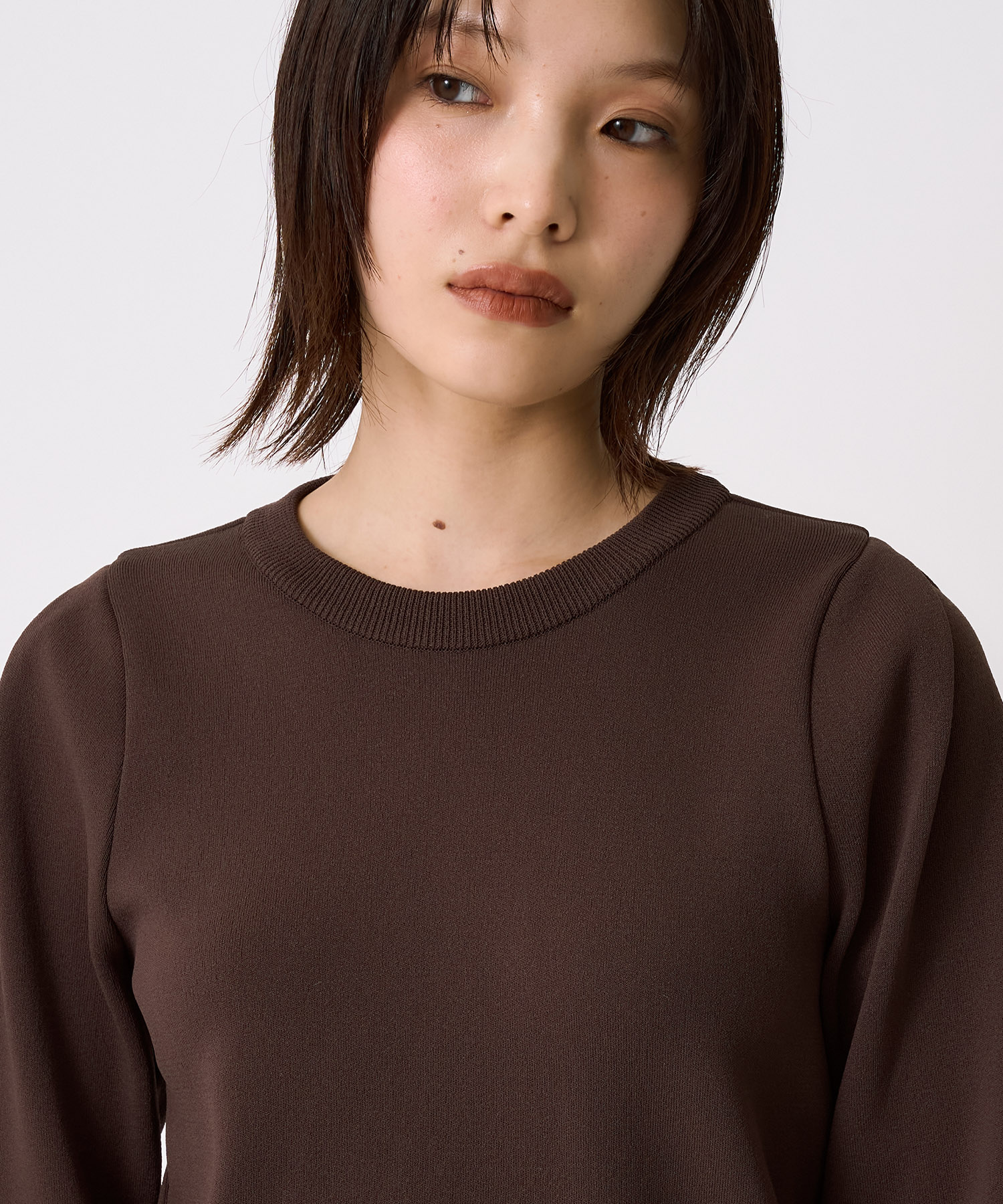 ショルダータックニットトップス