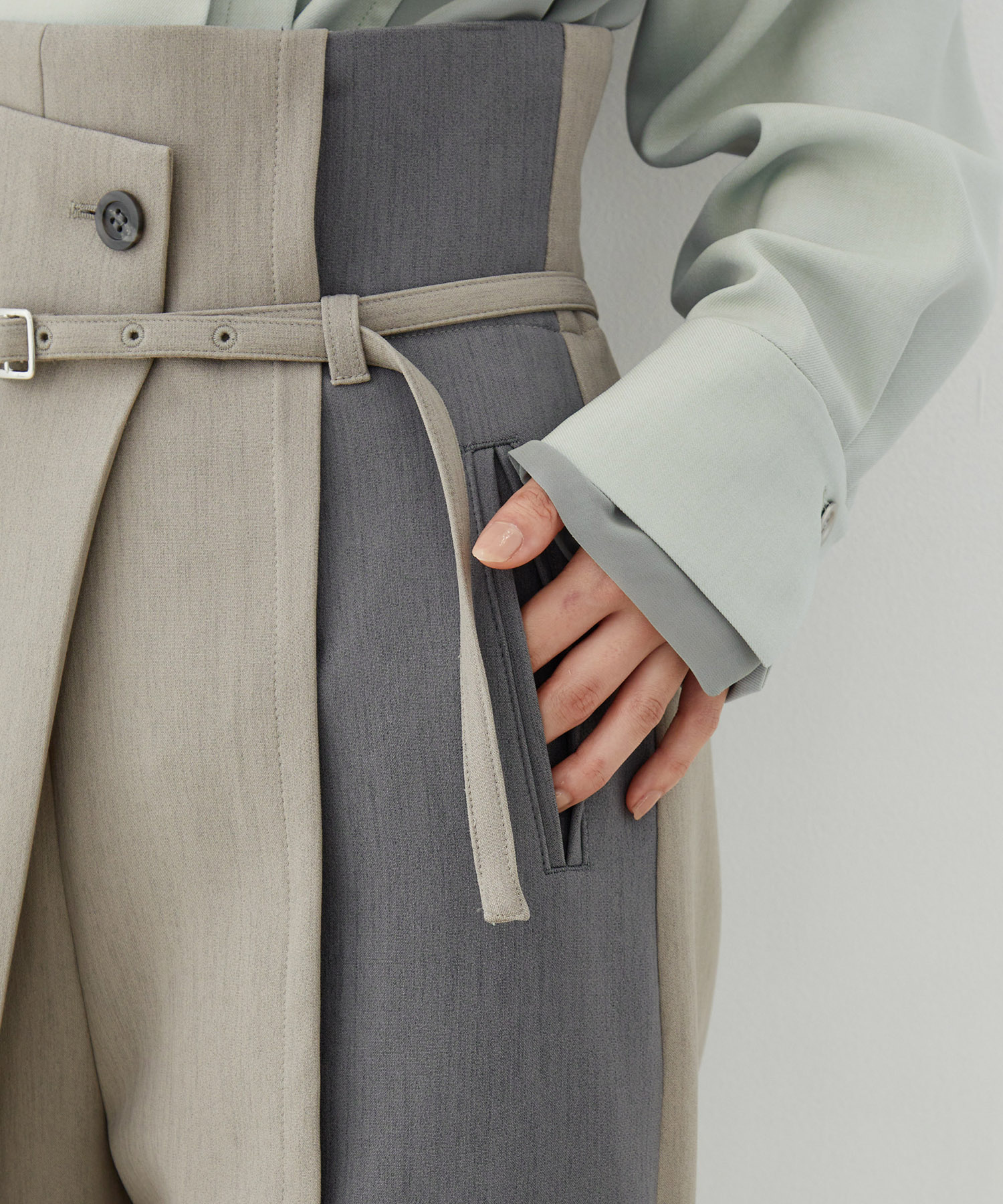 【限定30着｜WEB限定カラー】HAKAMAアシメワイドパンツ