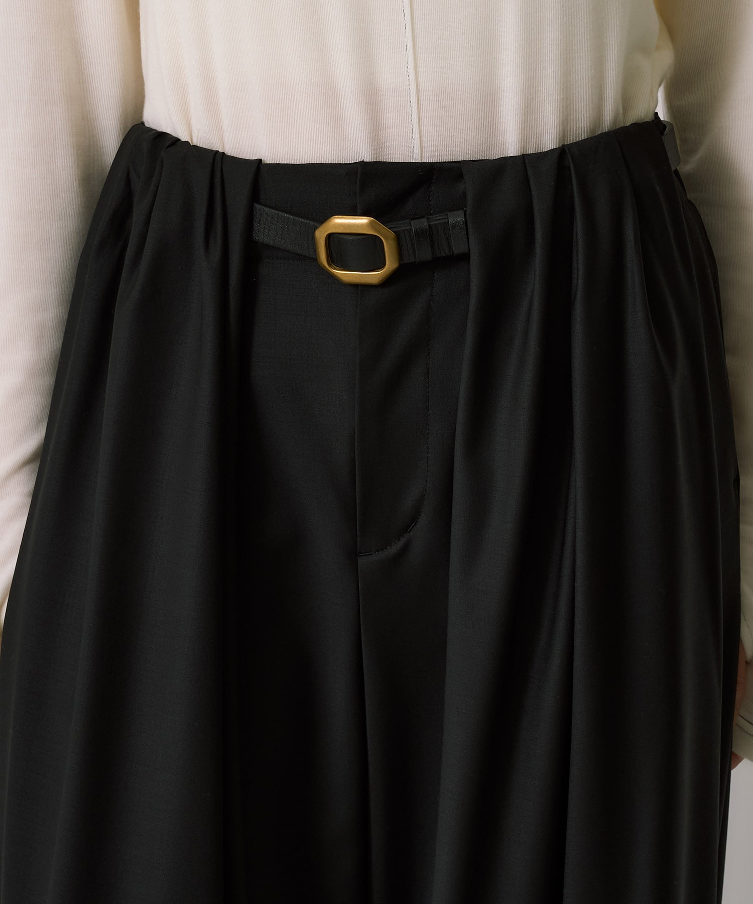 〈新色〉Super120s Wool Relax Trousers