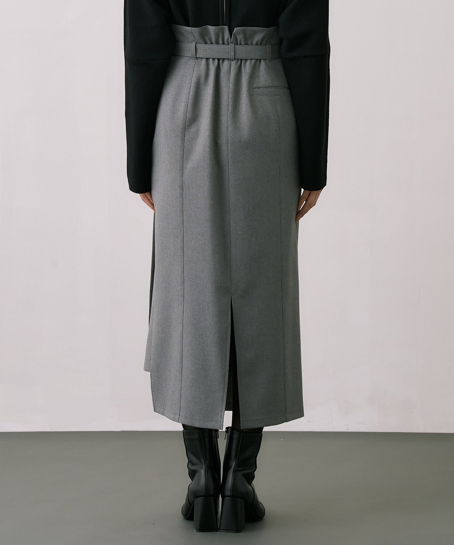 スリムエフェクトタイトスカート