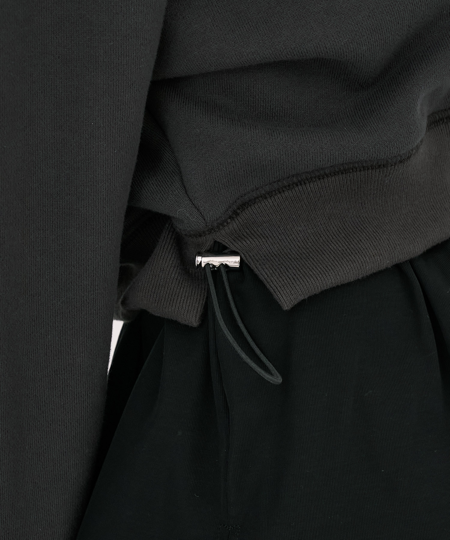 レイヤードスウェットプルオーバー