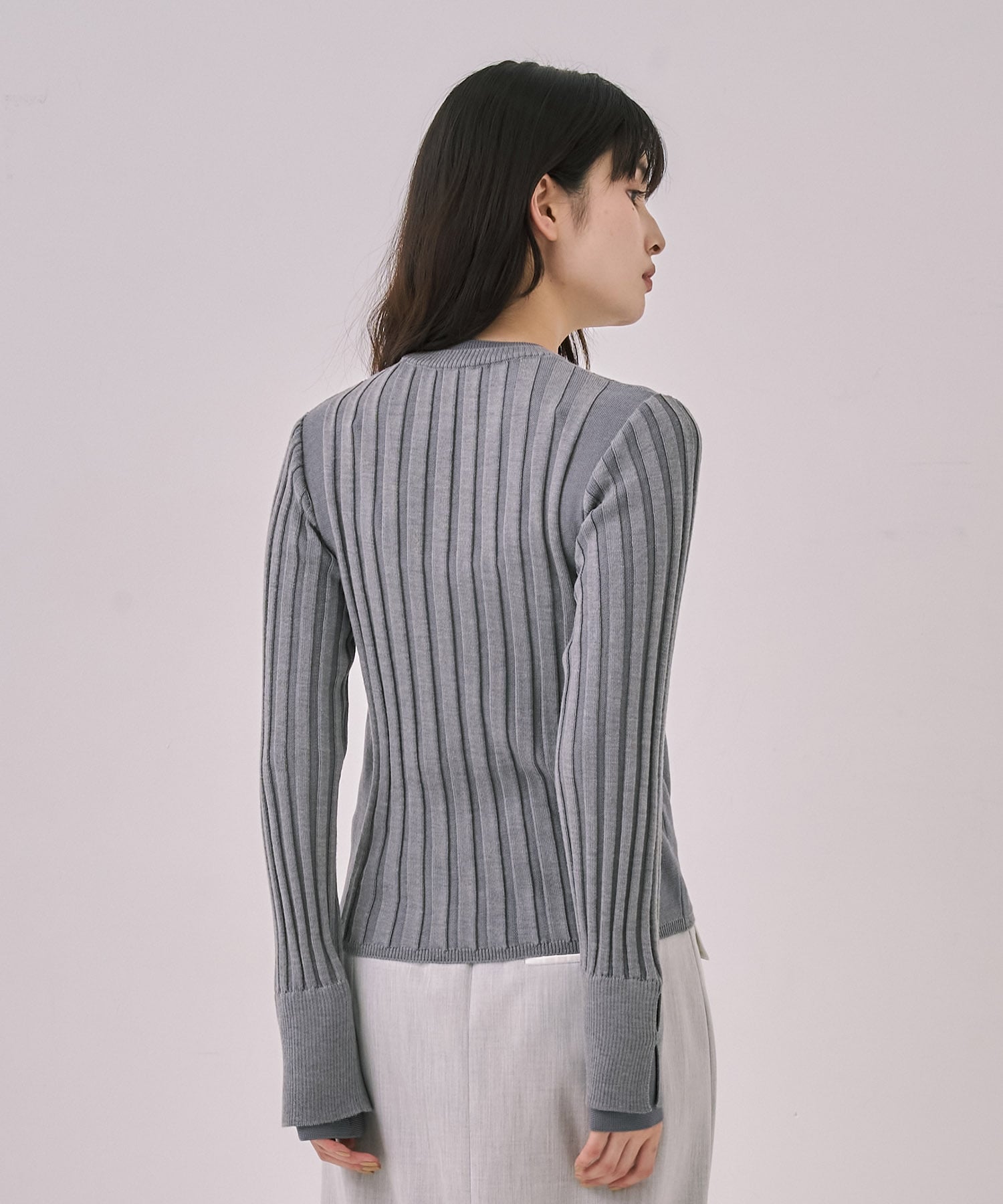 リップルレイヤーニット