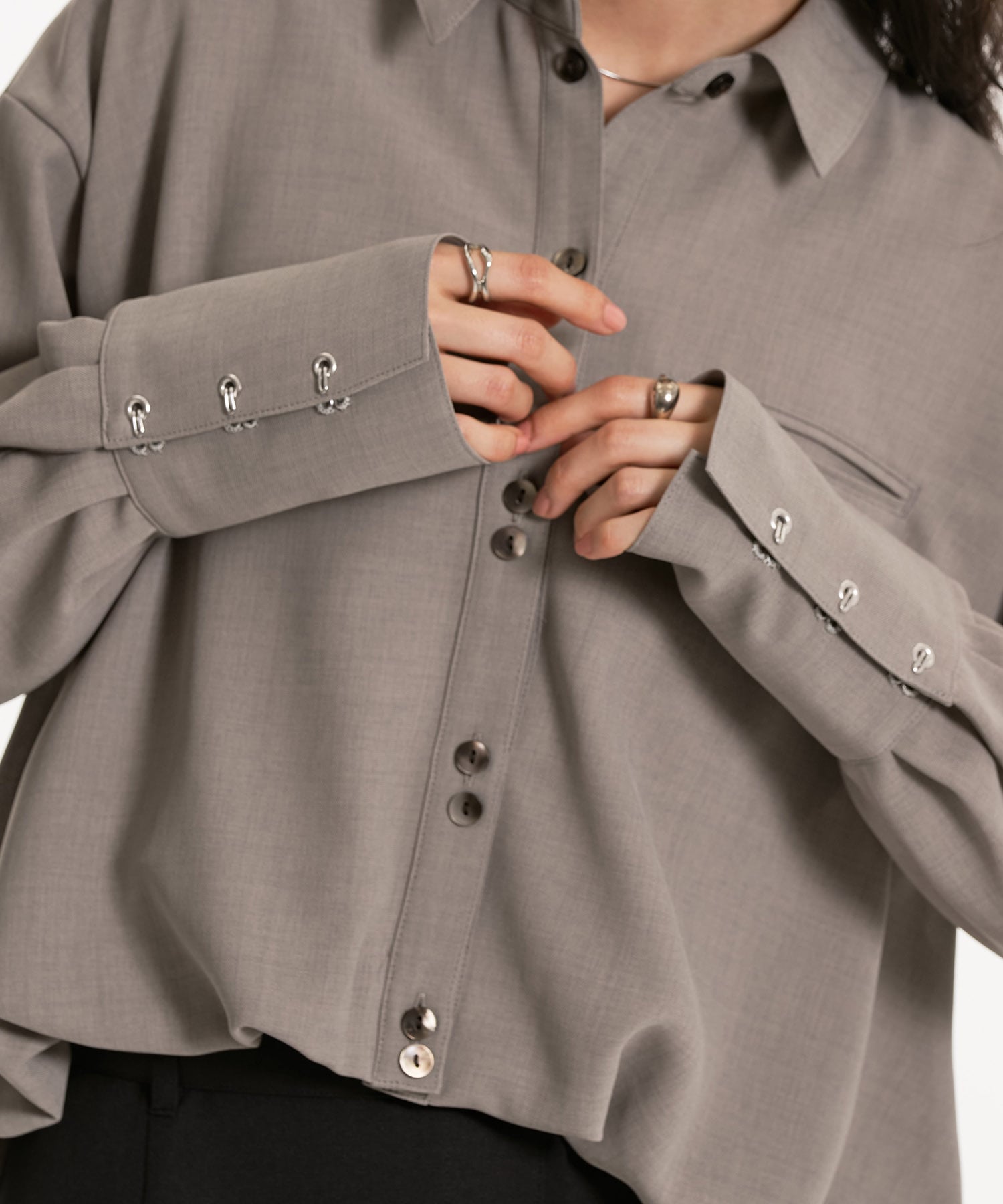 バルーンテールシャツ