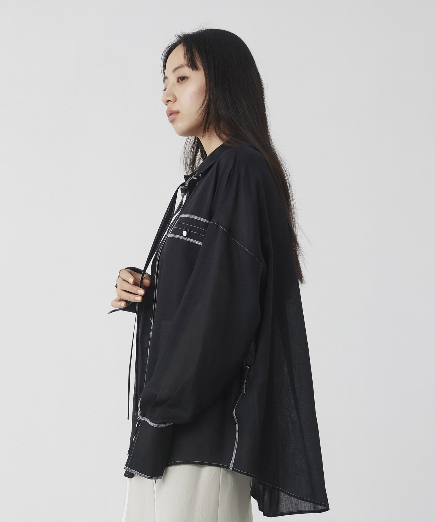 シアーデニムトリムシャツ