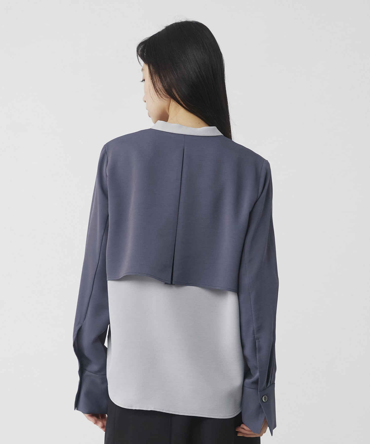 【WEB限定】レイヤードバイカラーブラウス