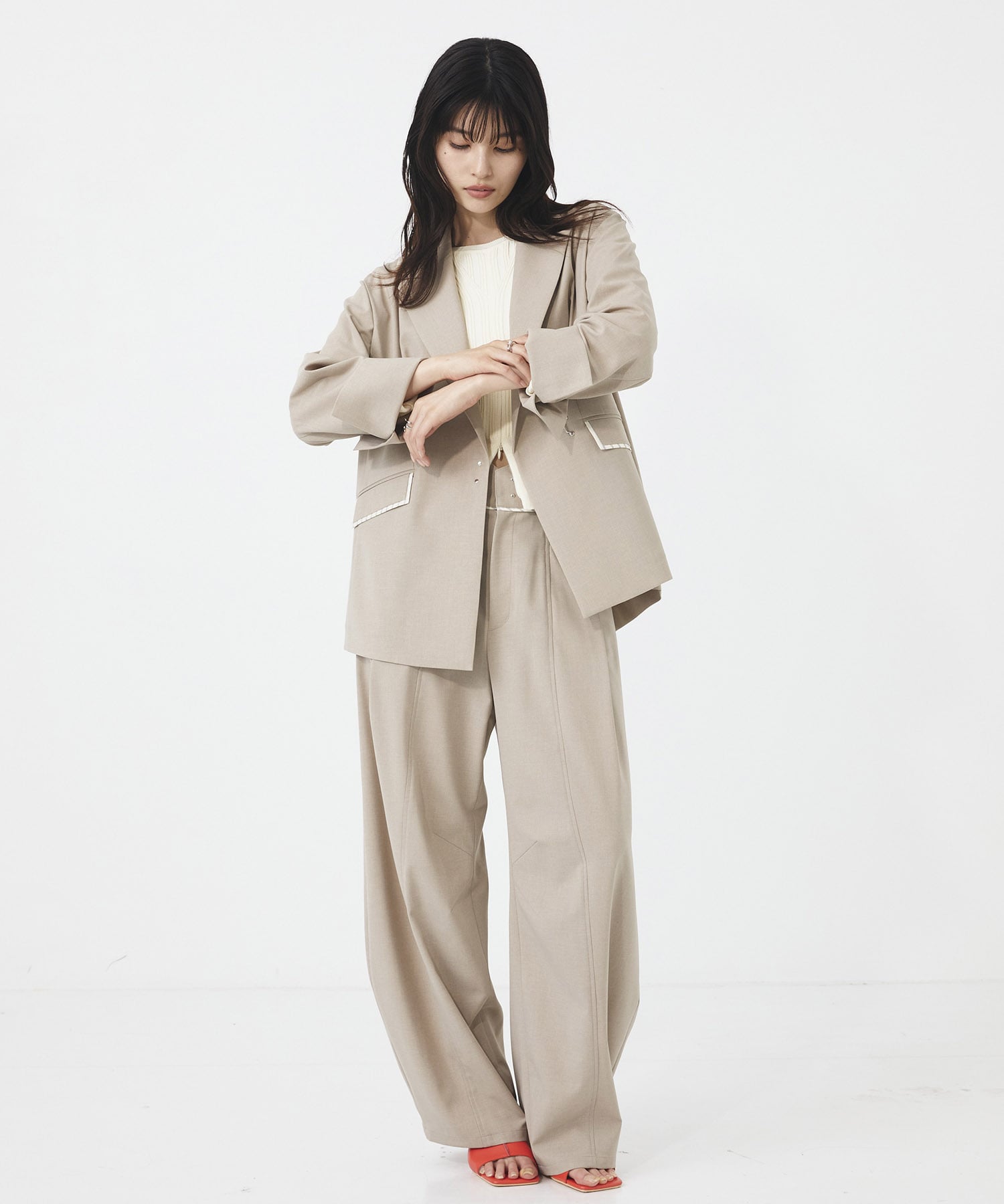 サーブルストレッチRIBニット