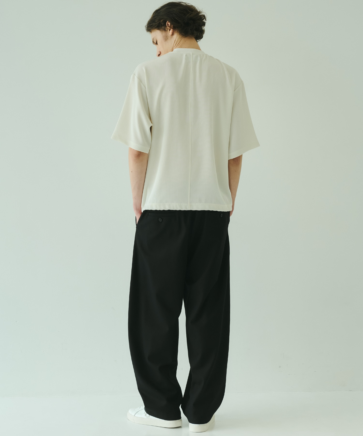 ハイツイスト バレルチノパンツ