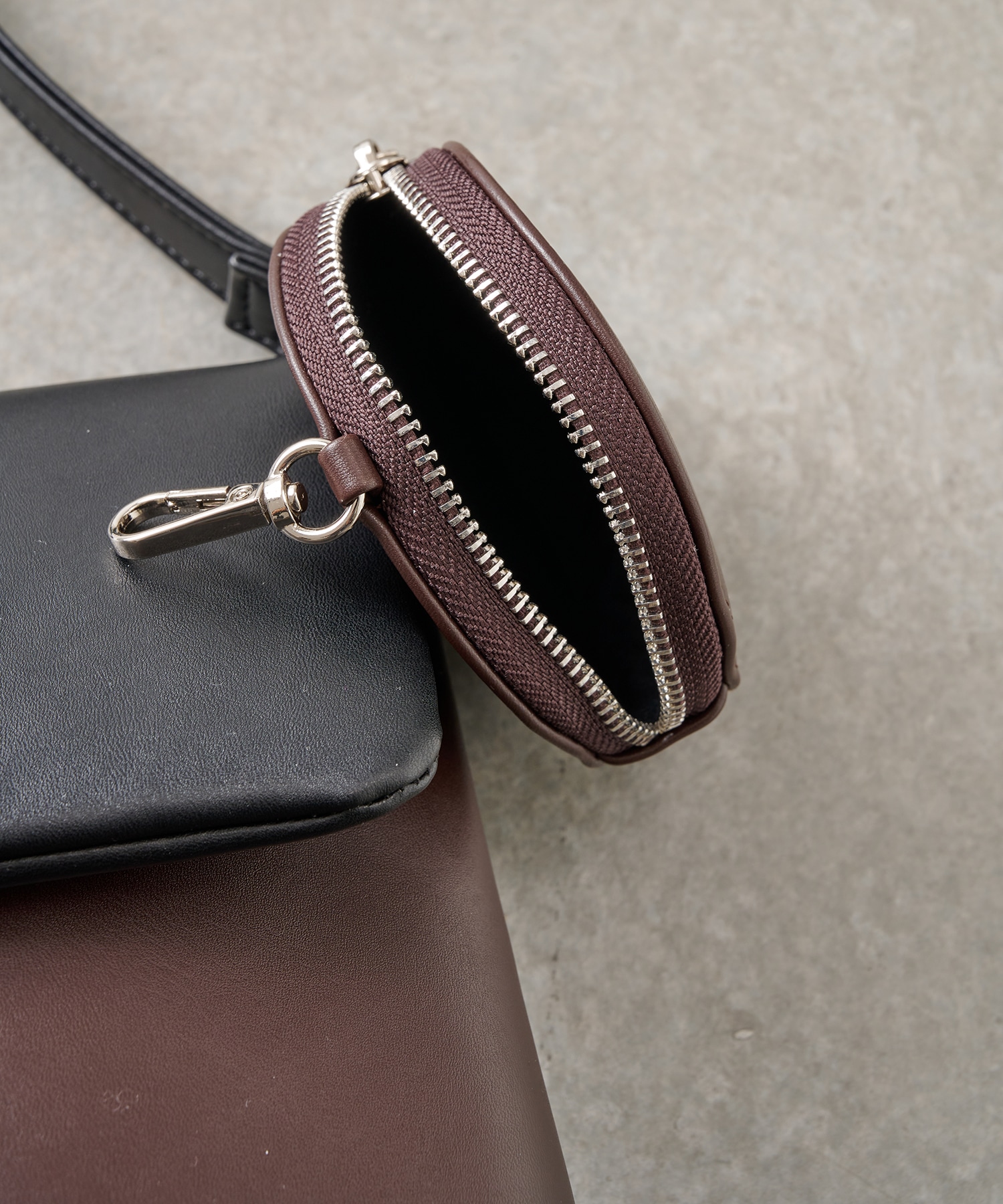 LEATHER SHOULDER MINI BAG