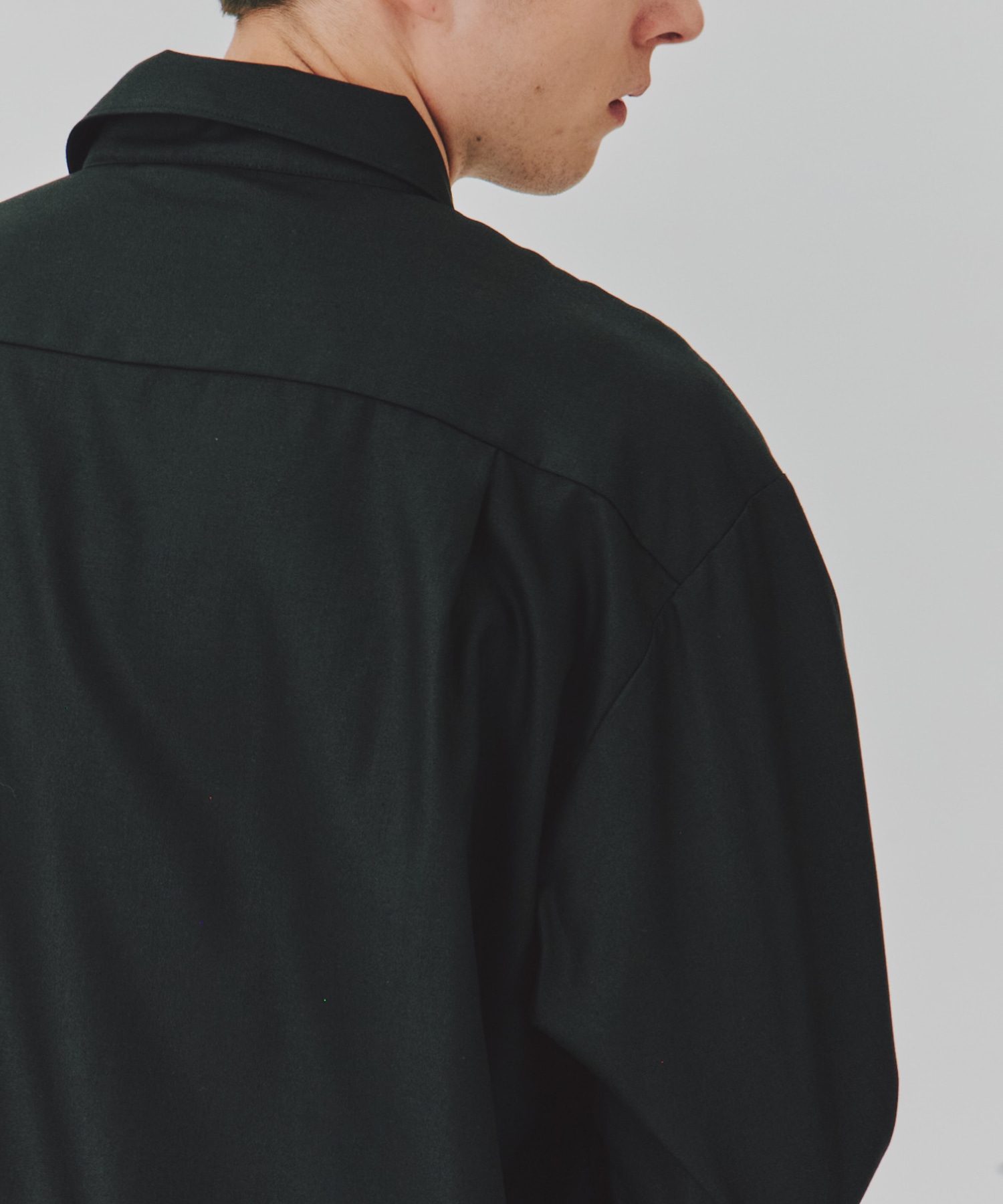 【一部店舗限定】DRY RAYON  リラックスシャツ
