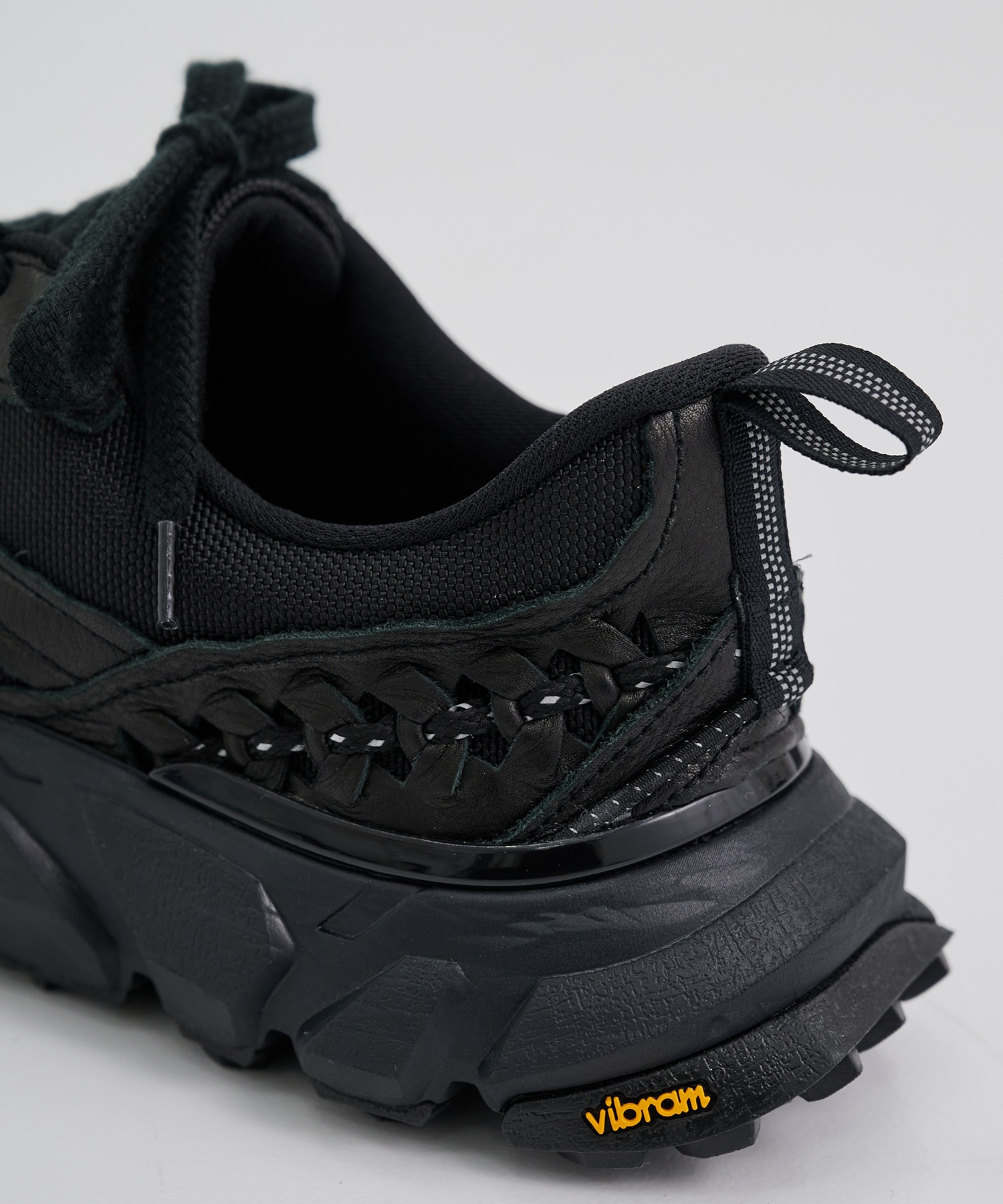 LEATHER MESH Vibram SHOES