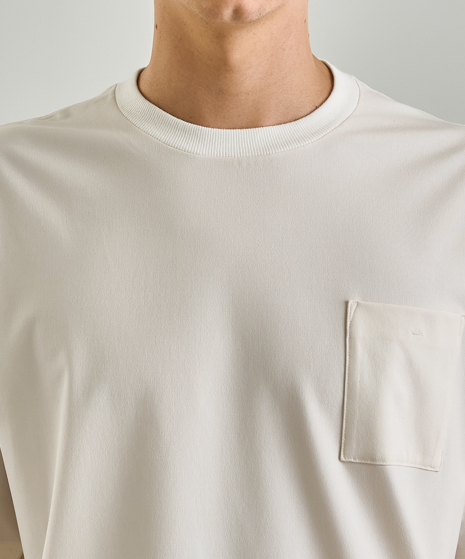 【新発売】アウトラスト ポケット Tシャツ
