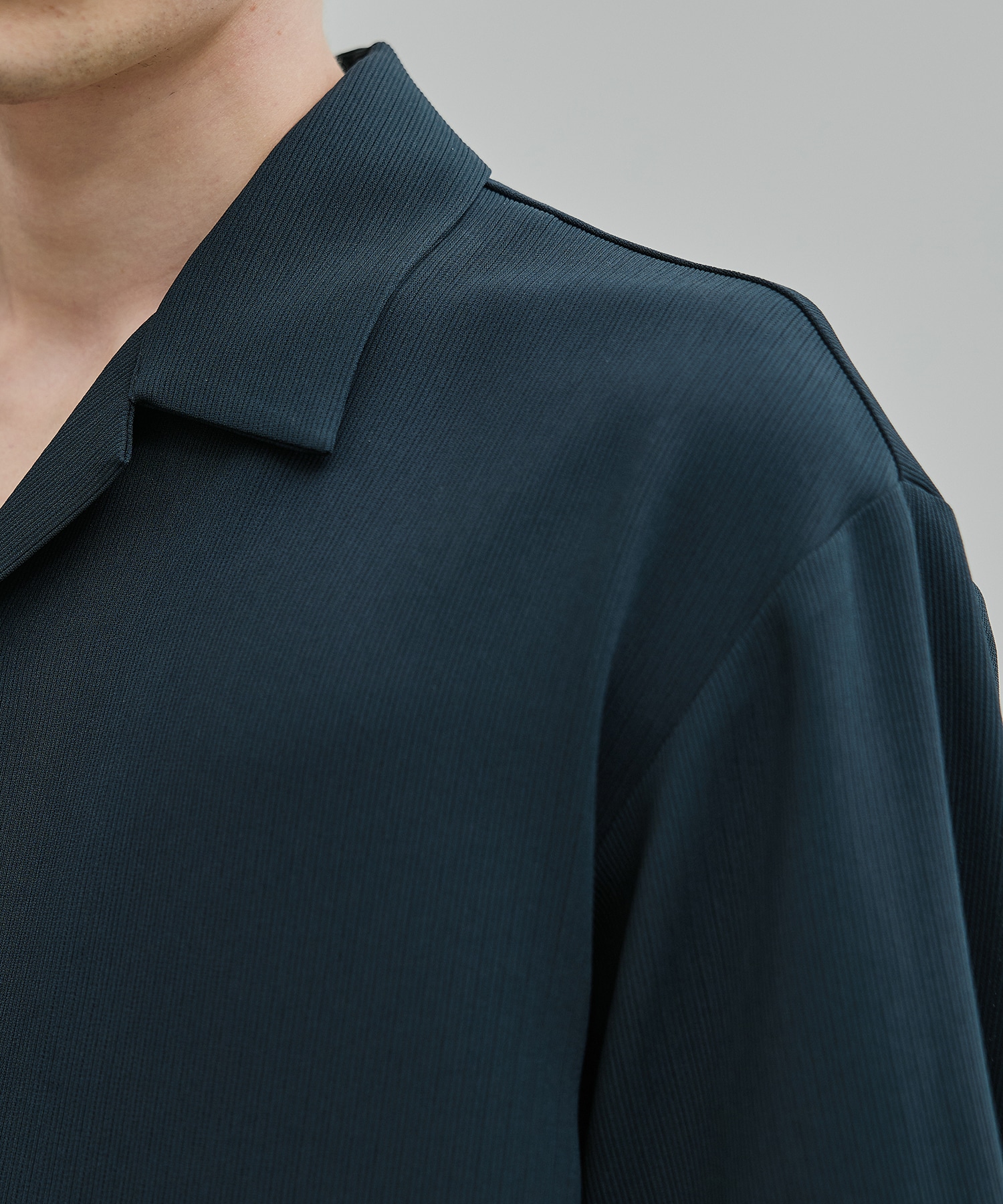 COLD DRY PLEATS オープンカラーシャツ
