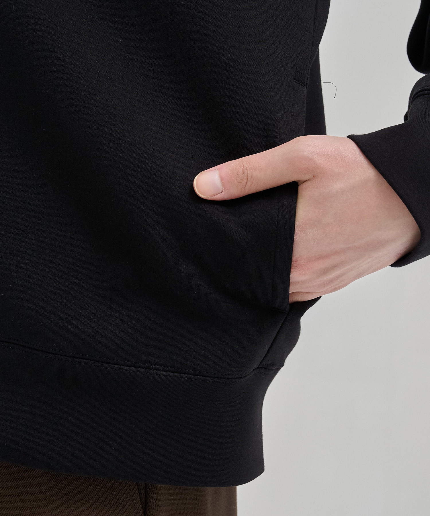 COMPACT AIR ダンボールZIPパーカー