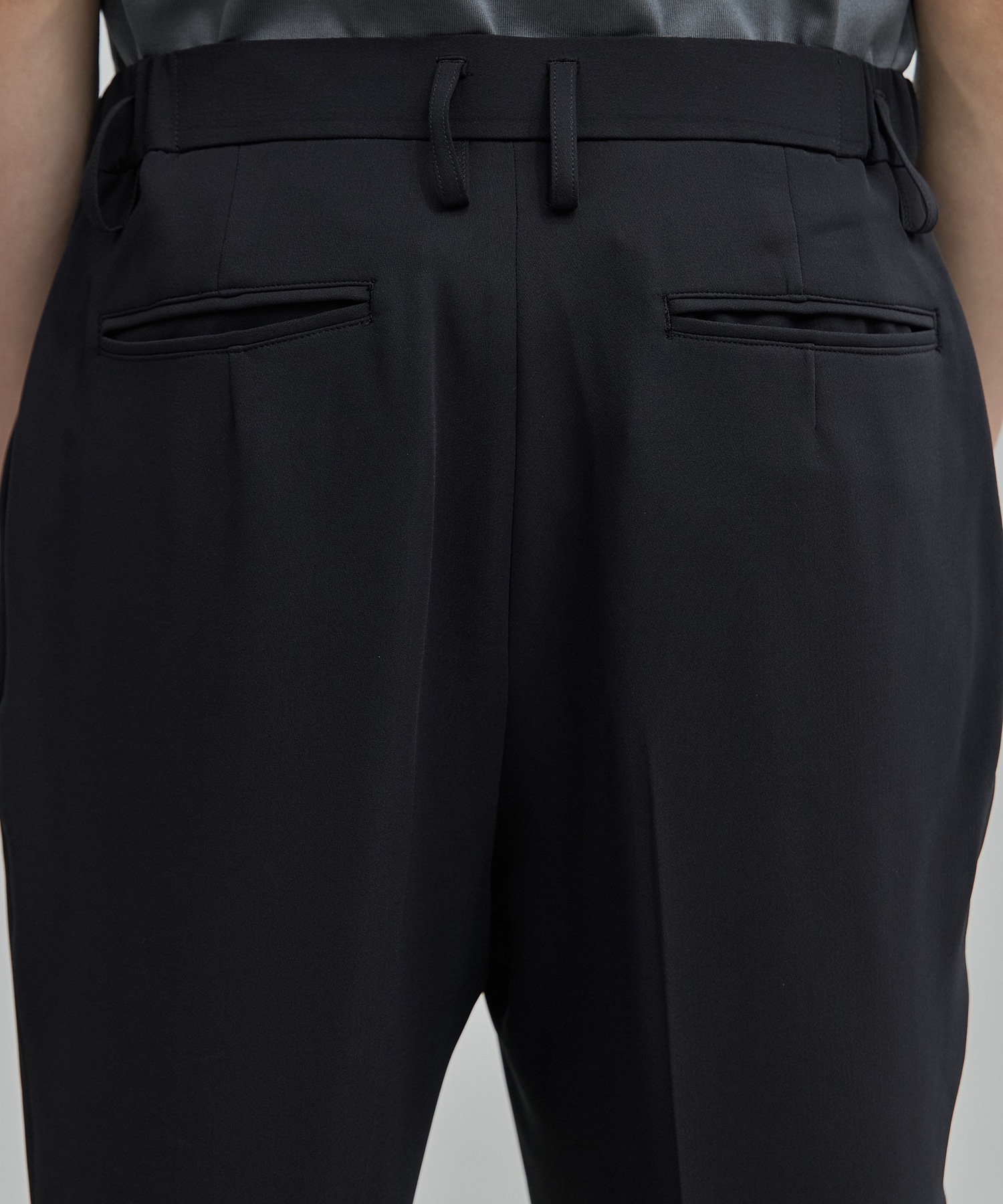 undercoverism 21aw 歪みリラックスグランジスラックス 新発売〉Dry Air サイドゴムスラックス(1 DARK GREY): : メンズ