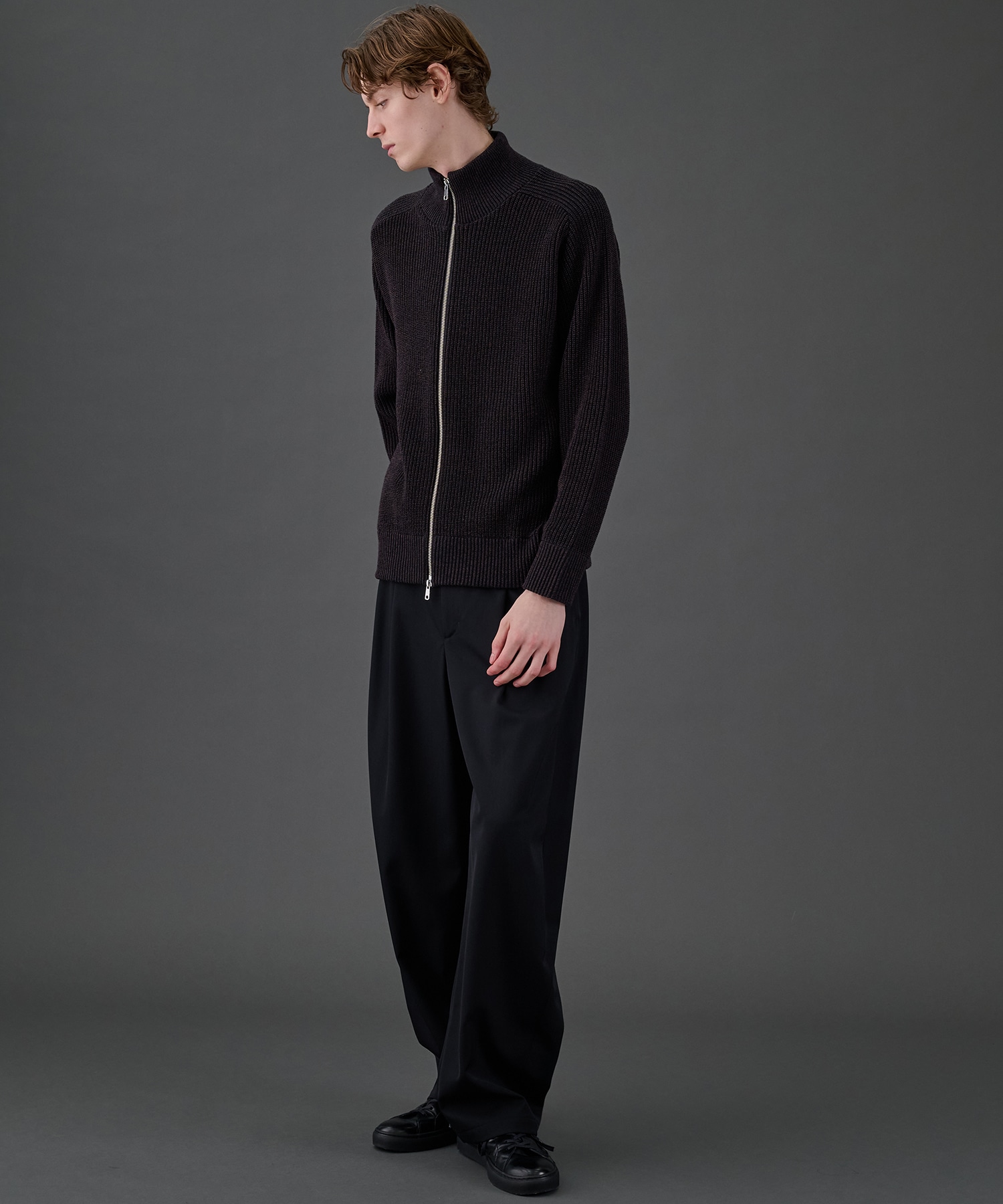 ウールリブジップドライバーズニット