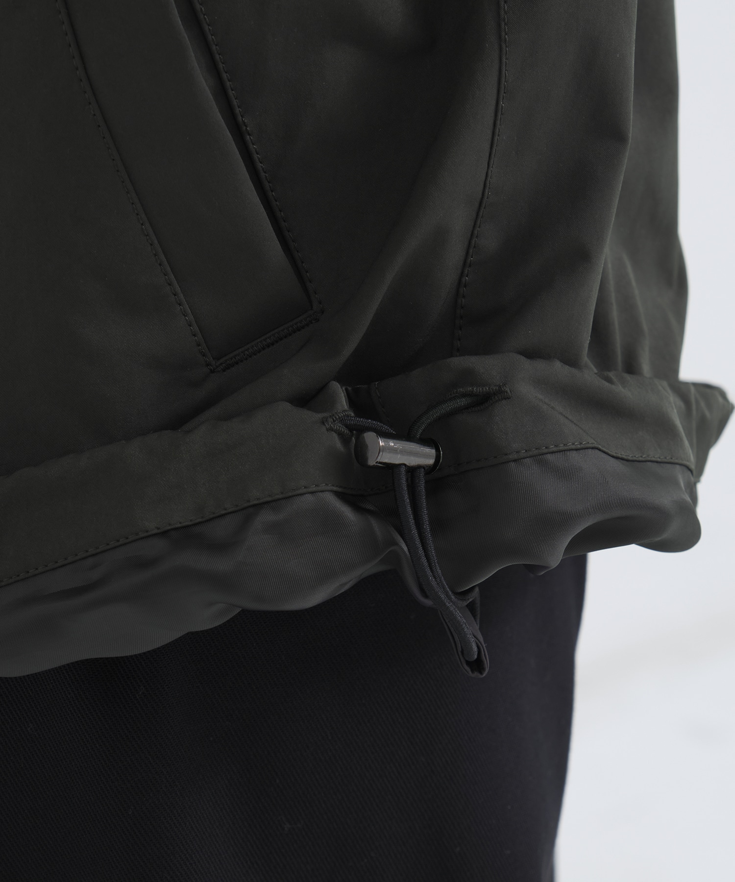 〈数量限定〉LIGHT DOLPHIN ジップブルゾン