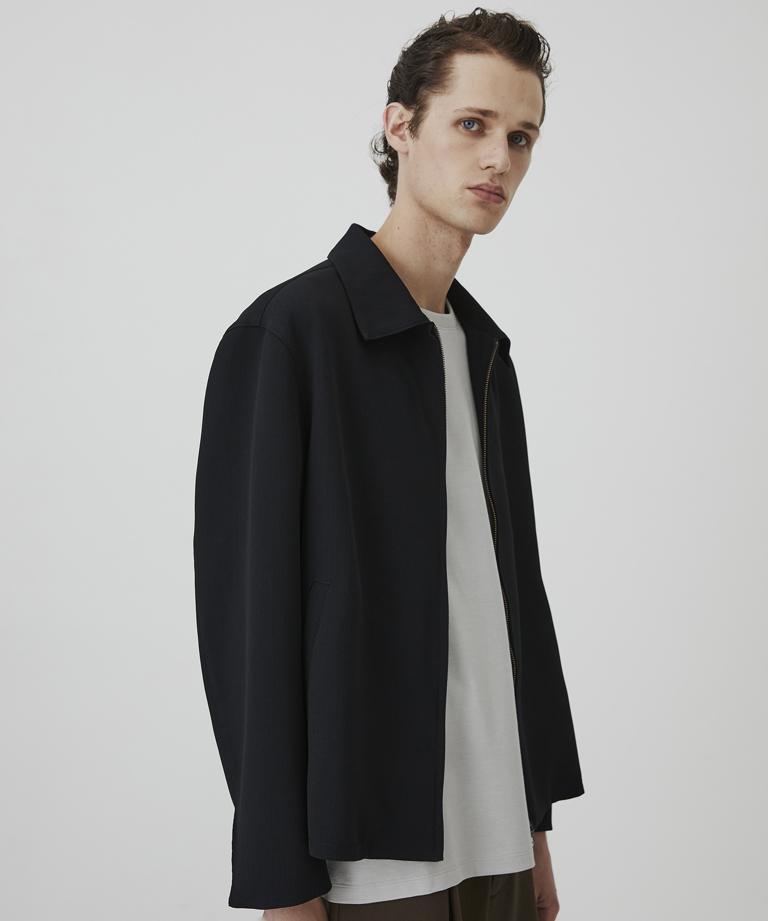 〈残りわずか|再入荷なし〉COLD DRY PLEATS ハリントンブルゾン