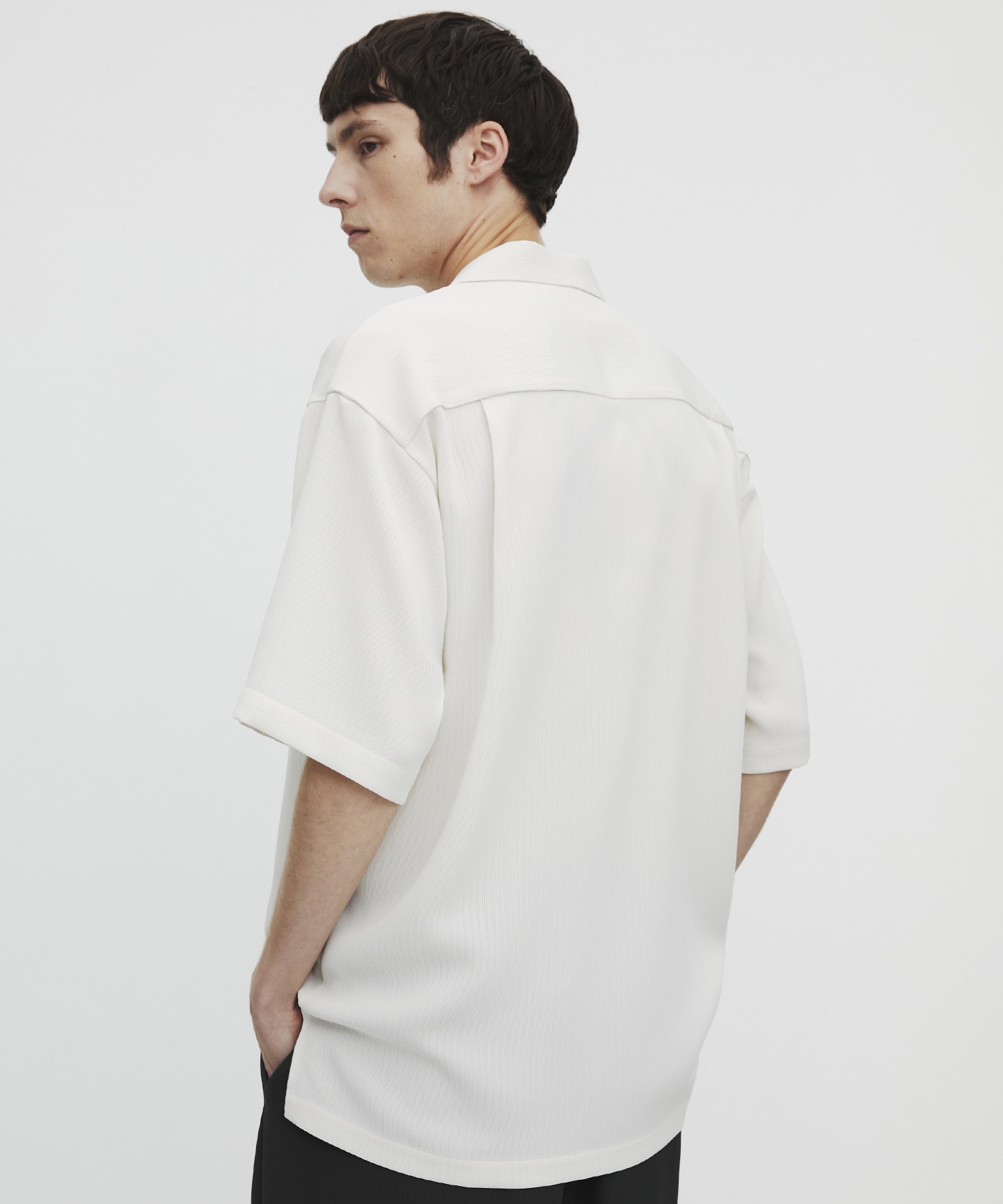 COLD DRY PLEATS オープンカラーシャツ