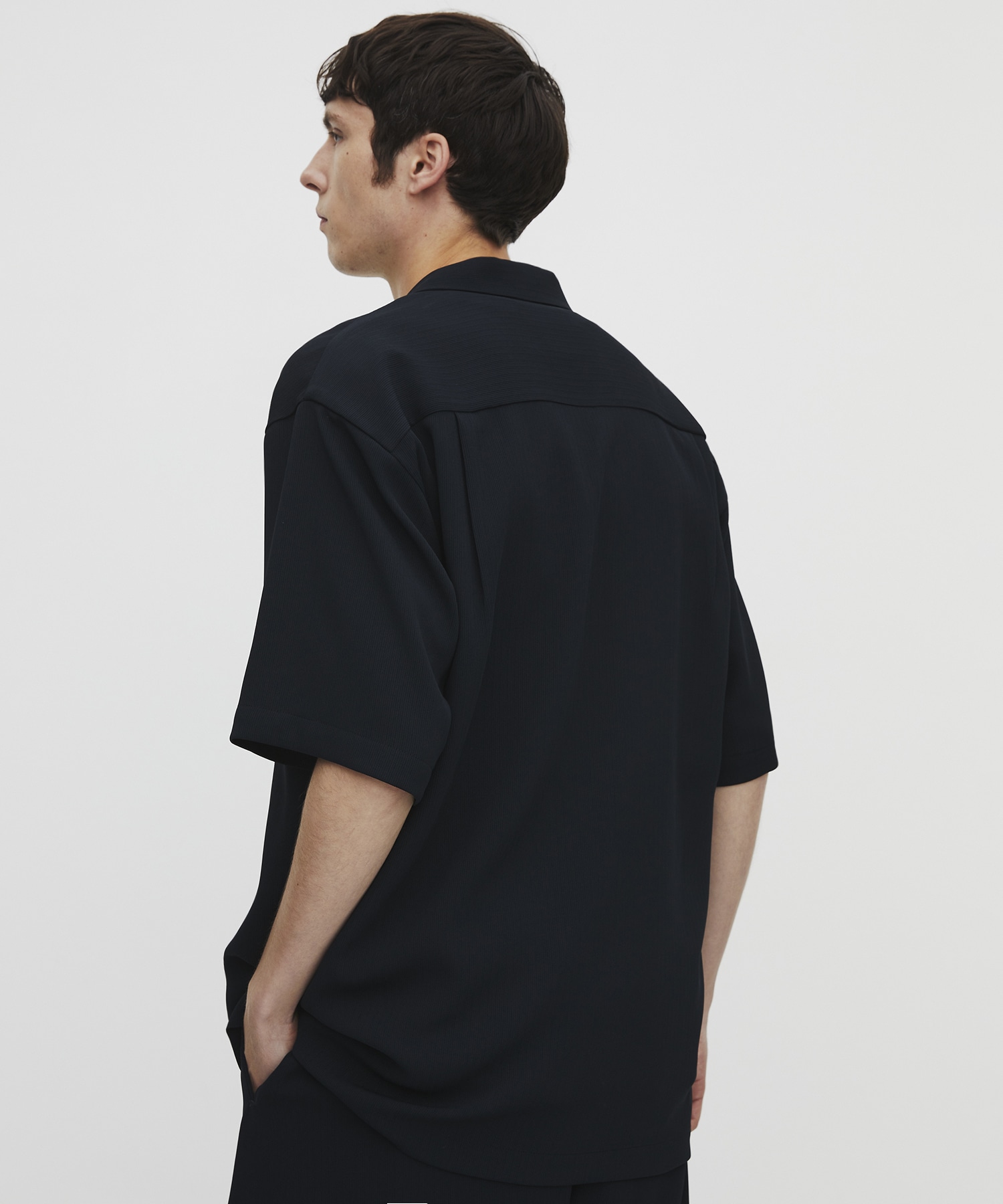 COLD DRY PLEATS オープンカラーシャツ