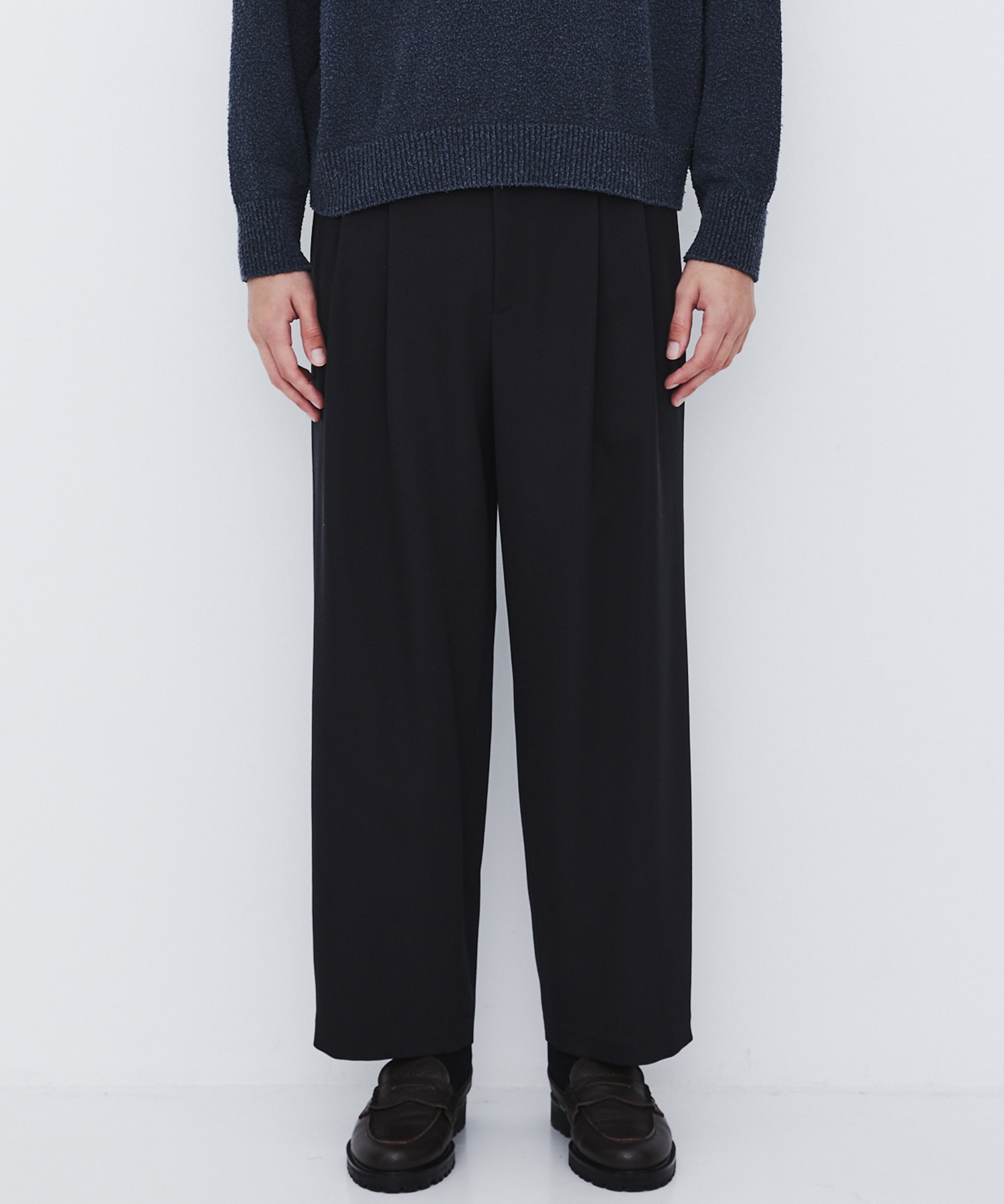 〈WEB先行販売〉超撥水 WOOL GABARDINE 2タックバレルパンツ