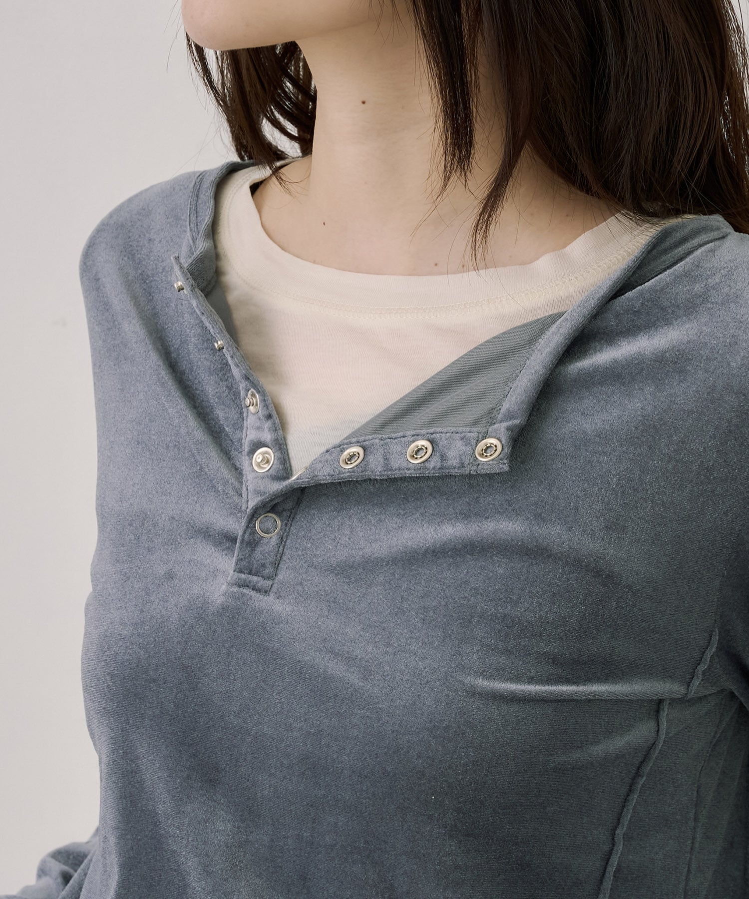 〈残りわずか〉2WAYルーズフィットベロアトップス