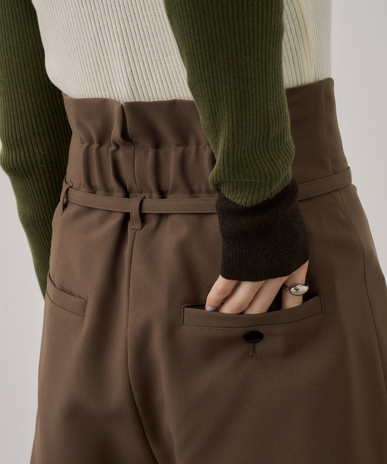 〈残りわずか〉HAKAMAラップワイドパンツ