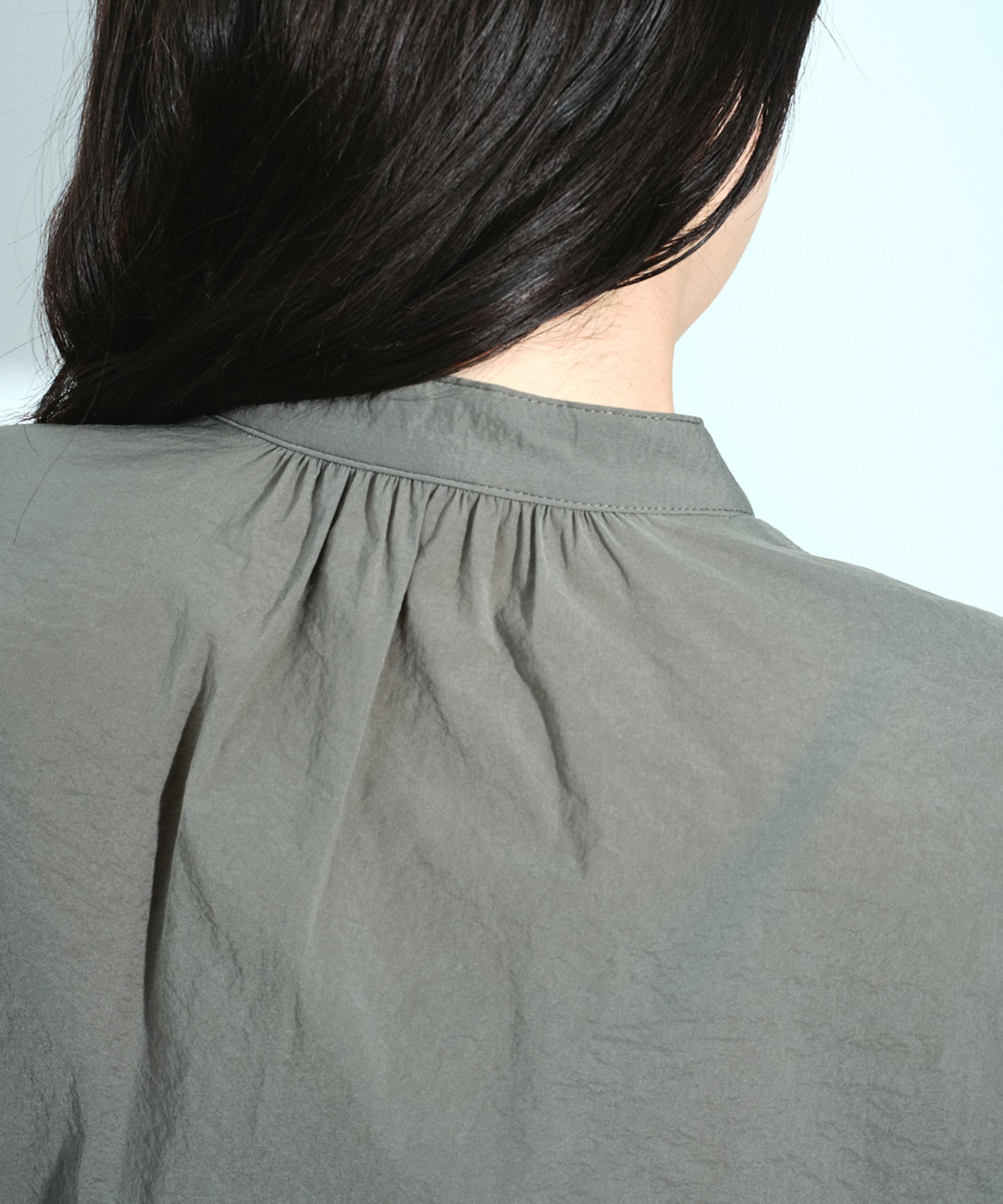 〈残りわずか〉ボリュームスリーブギャザーブラウス