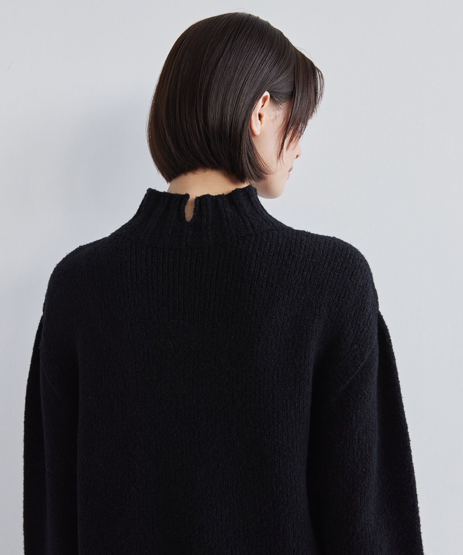 ループヤーンラメコンビタートルニット