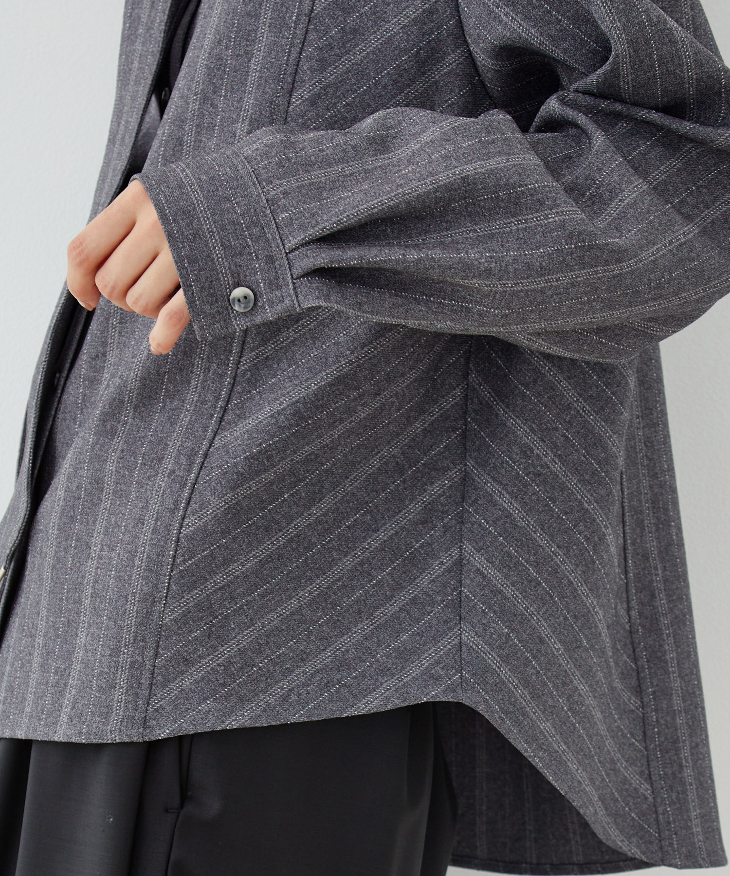 コーナーチップボウタイシャツ