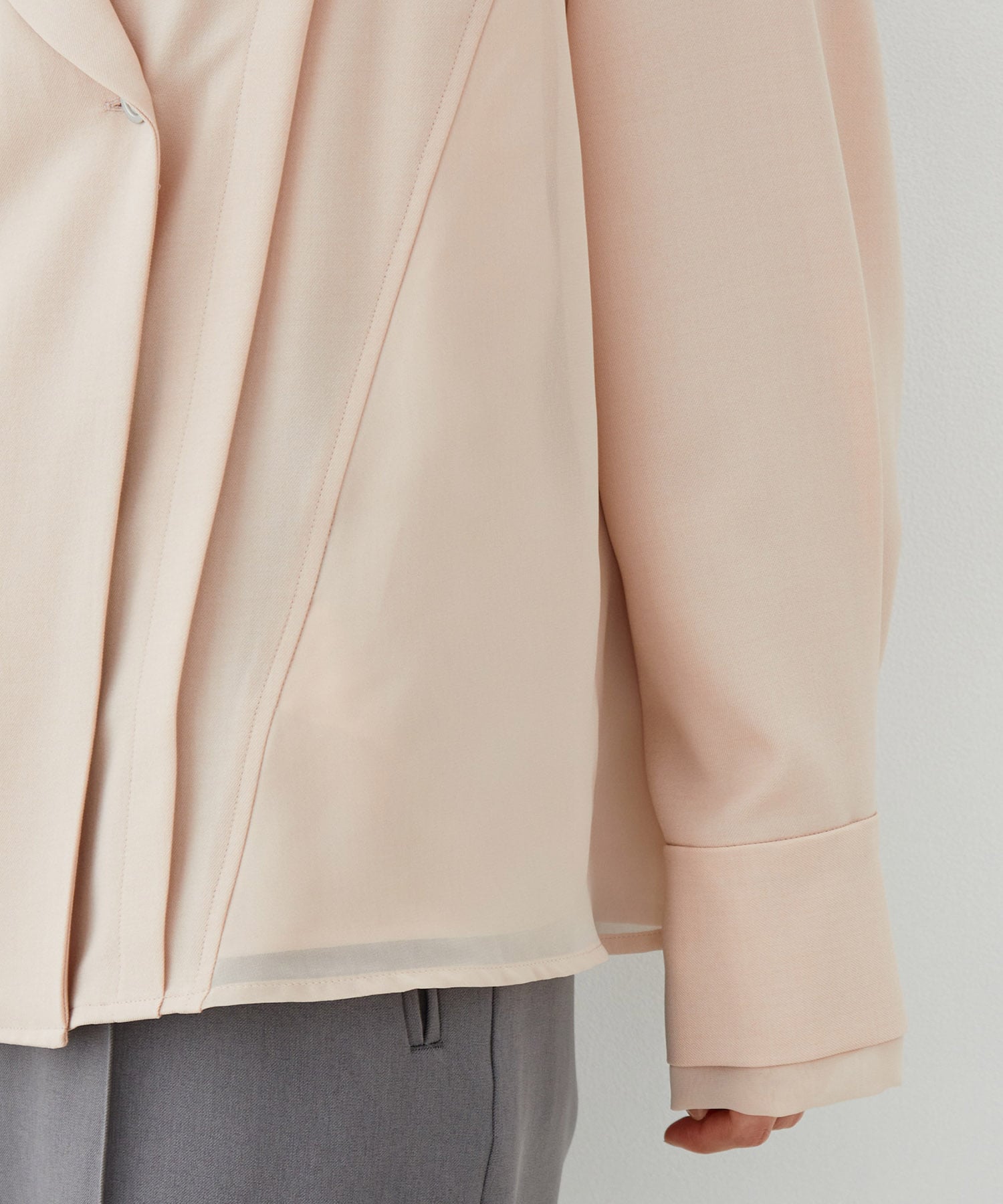 シアーレイヤーブラウス