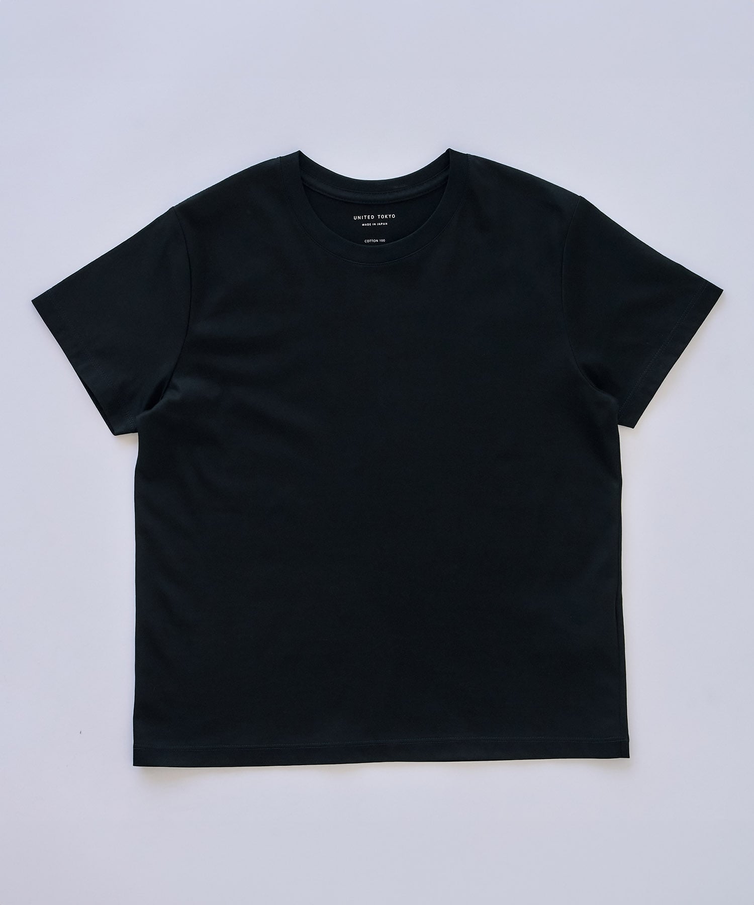 スリーククルーTEE