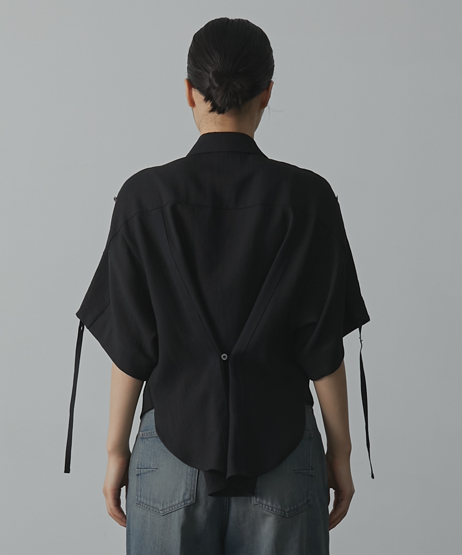 Adjustable Length Mesh Shirt