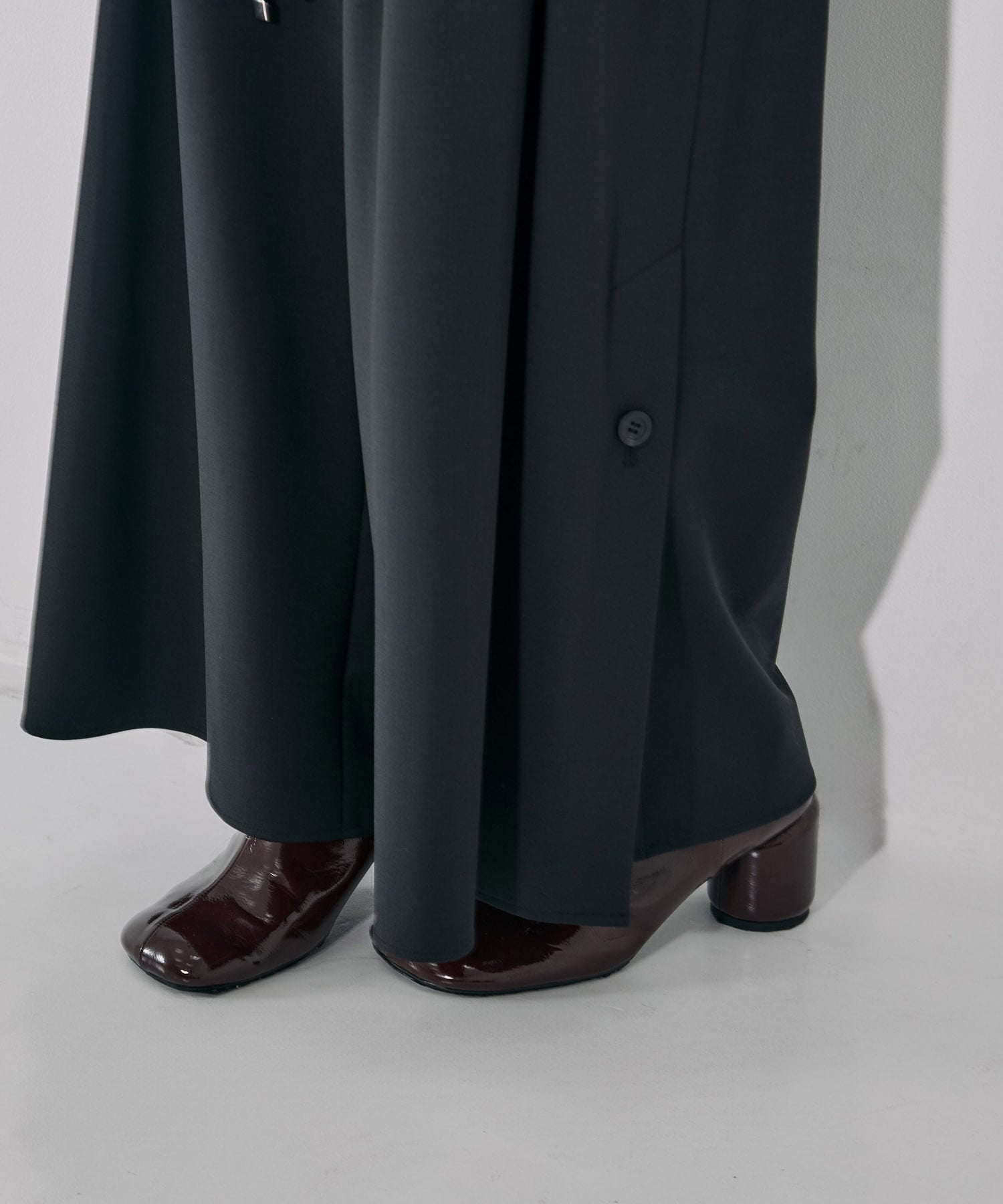 【セットアップ】リングベルトタックワイドパンツ