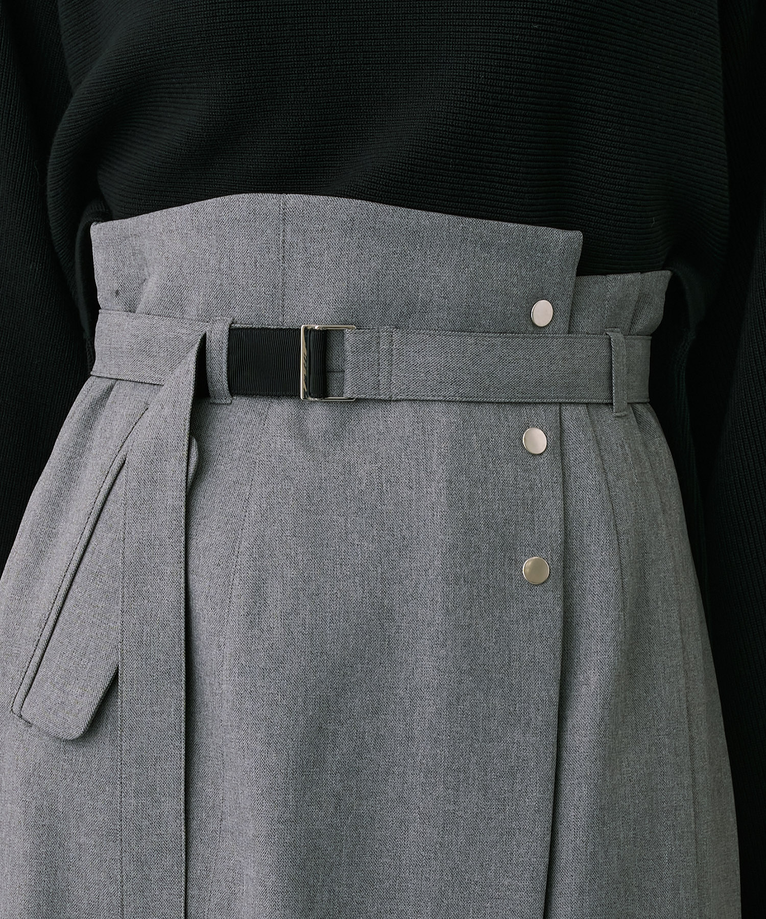 スリムエフェクトタイトスカート