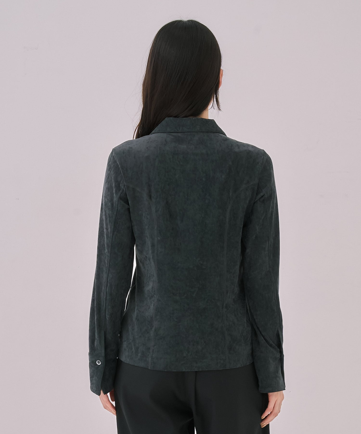 スリットネックベロアシャツ