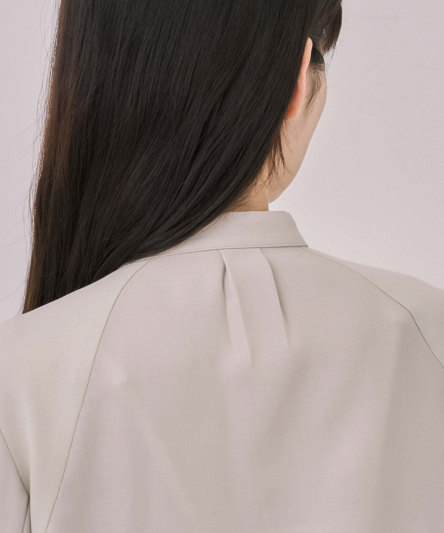 【WEB先行発売】ピンタックバイカラーブラウス