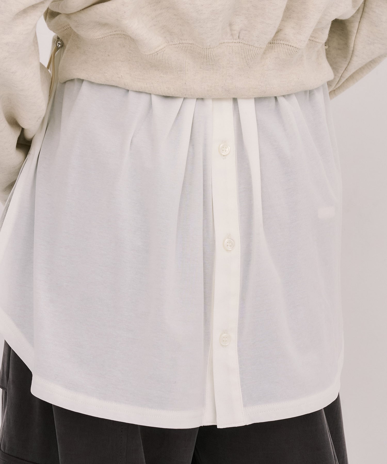 レイヤードスウェットプルオーバー